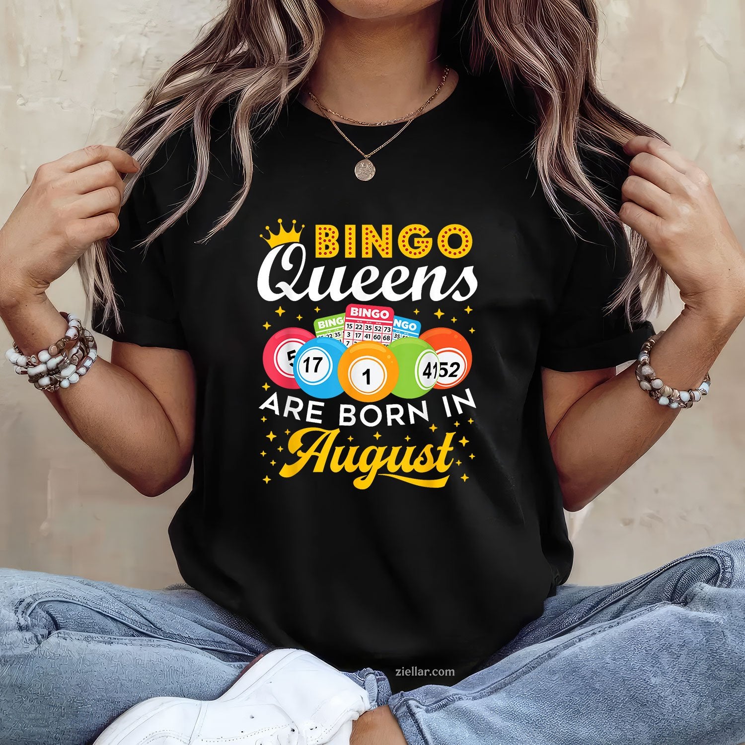 August Bingo Queen Tee and T-Shirt, Funny Birthday Gift T-Shirt for Women Adults
