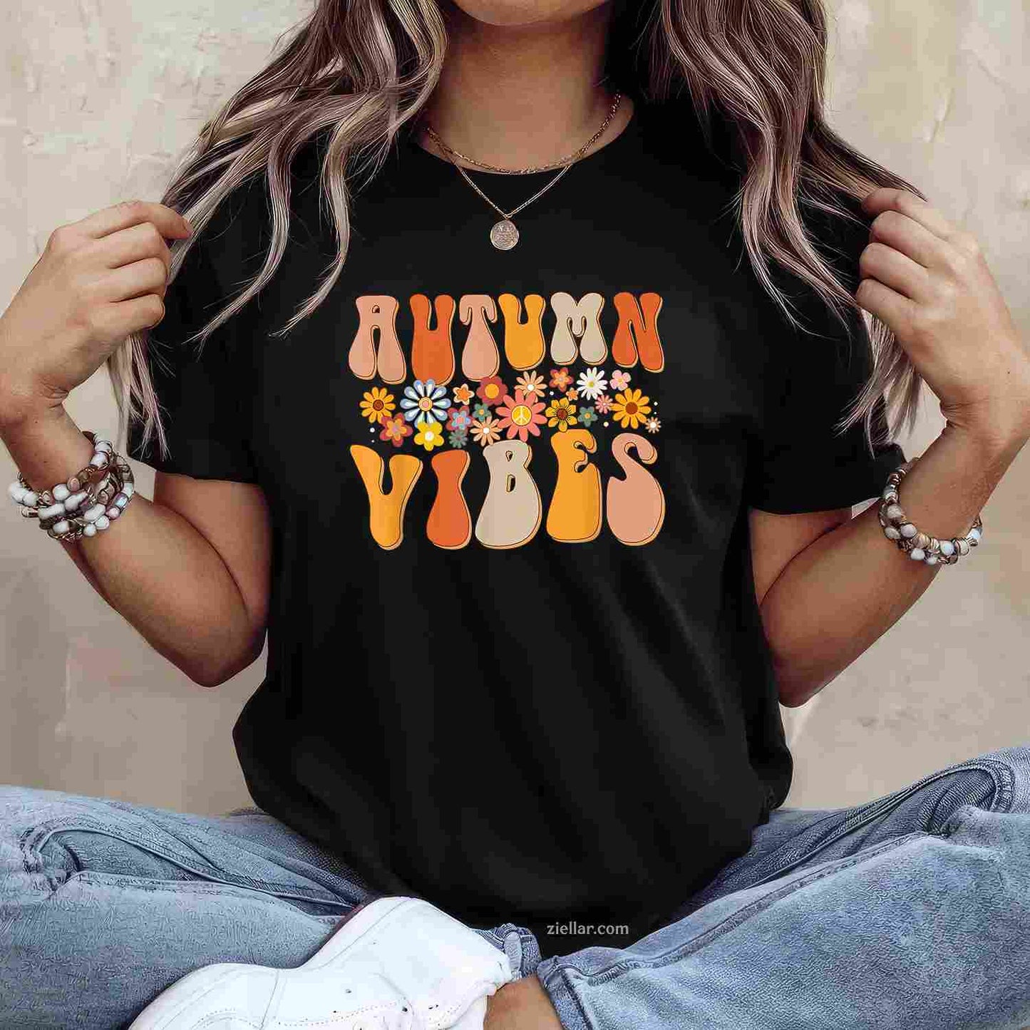 Autumn Vibes Groovy Design Fall Lover Thanksgiving Day T-Shirt and Tee for Adults Men Women Unisex