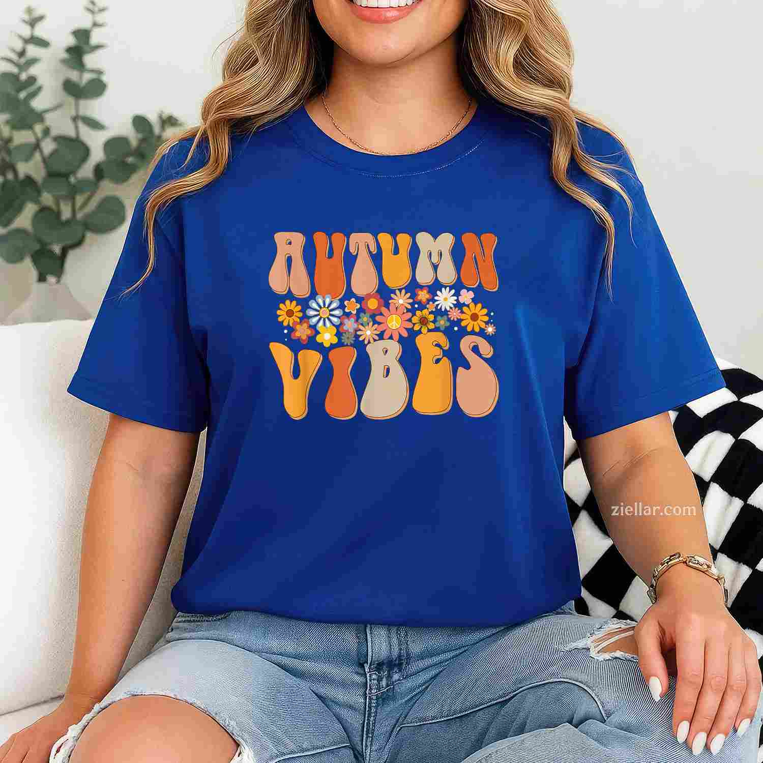 Autumn Vibes Groovy Design Fall Lover Thanksgiving Day T-Shirt and Tee for Adults Men Women Unisex