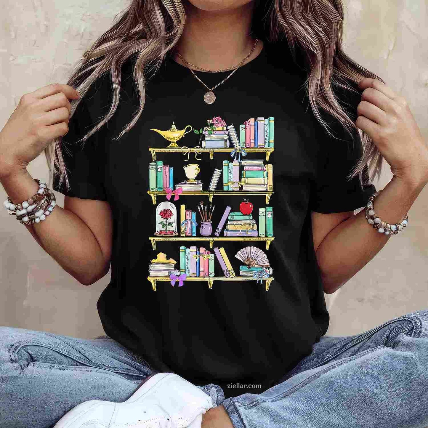 Belle'S Bookshelf Book Lover Coquette Reader T-Shirt, Vintage Graphic Tee For Women Adults