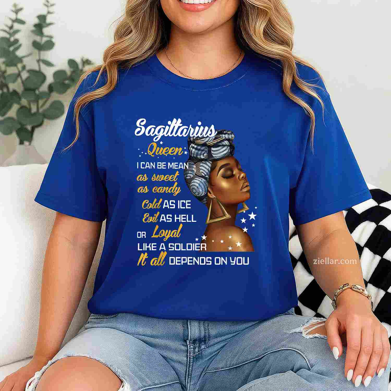 Birthday Gift Sagittarius Queen November Or December Women T-Shirt_ Astrology Zodiac Sign Tee For Her