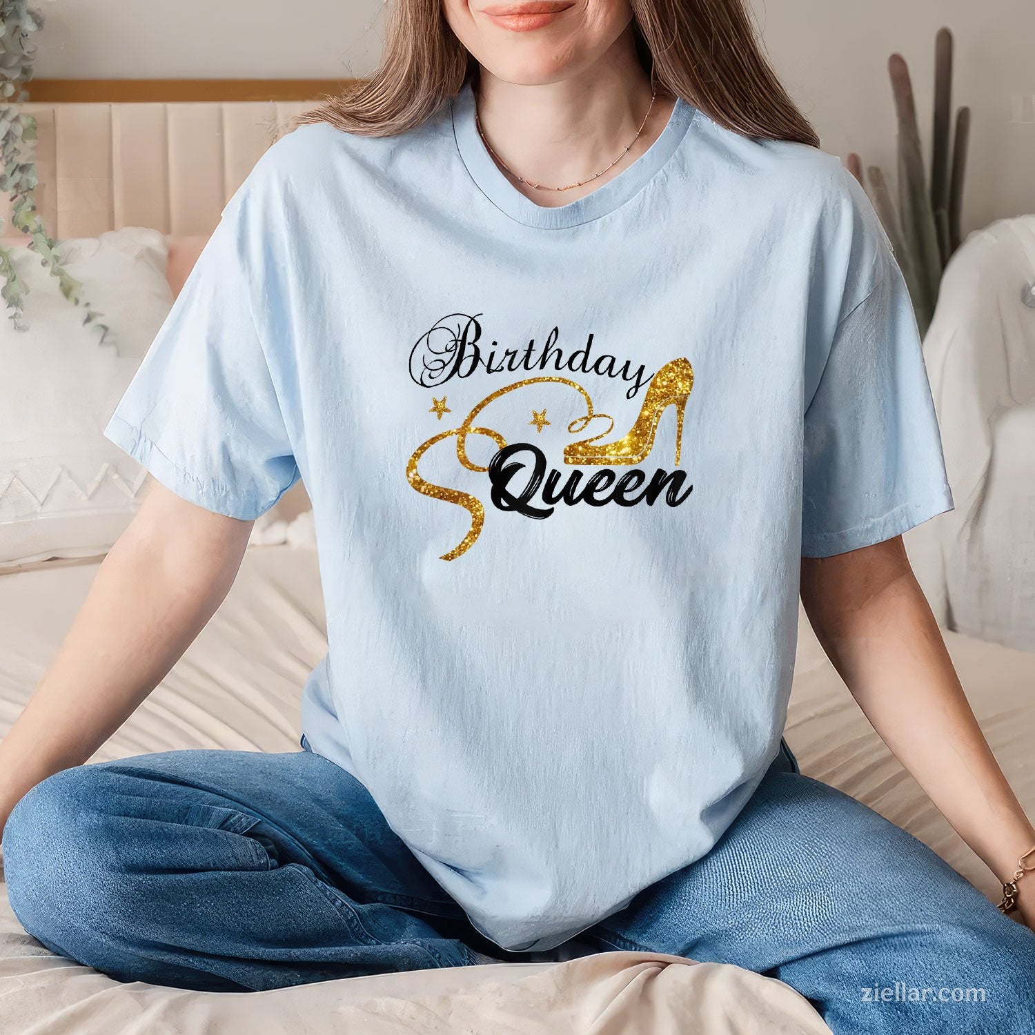 Birthday Queen Tee and T-Shirt, Party Time Funny Gift T-Shirt for Women Adults