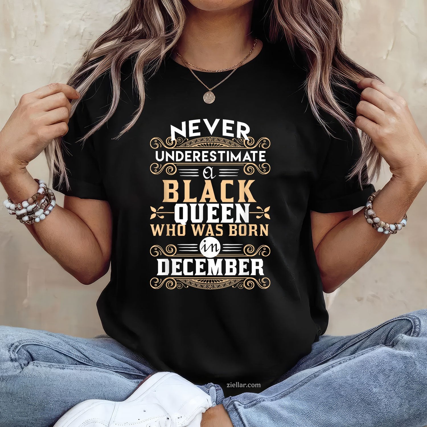 Black Queens Are Born in December Tee and T-Shirt, Birthday T-Shirt Gift for Women Adults