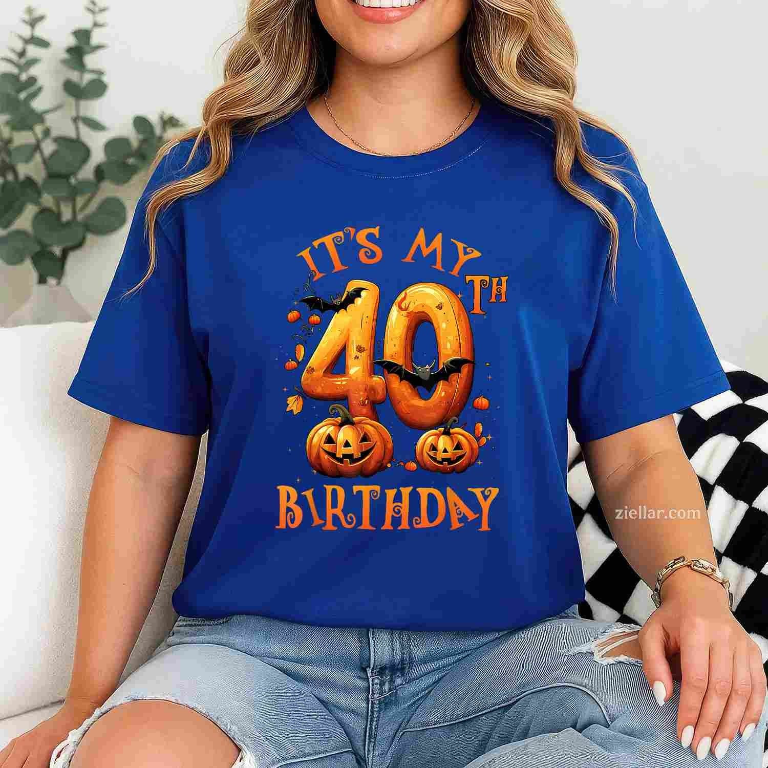 Boo It's My 40th Birthday Halloween Pumpkin 40 Years Old T-Shirt and Tee for Adults Men Women Unisex
