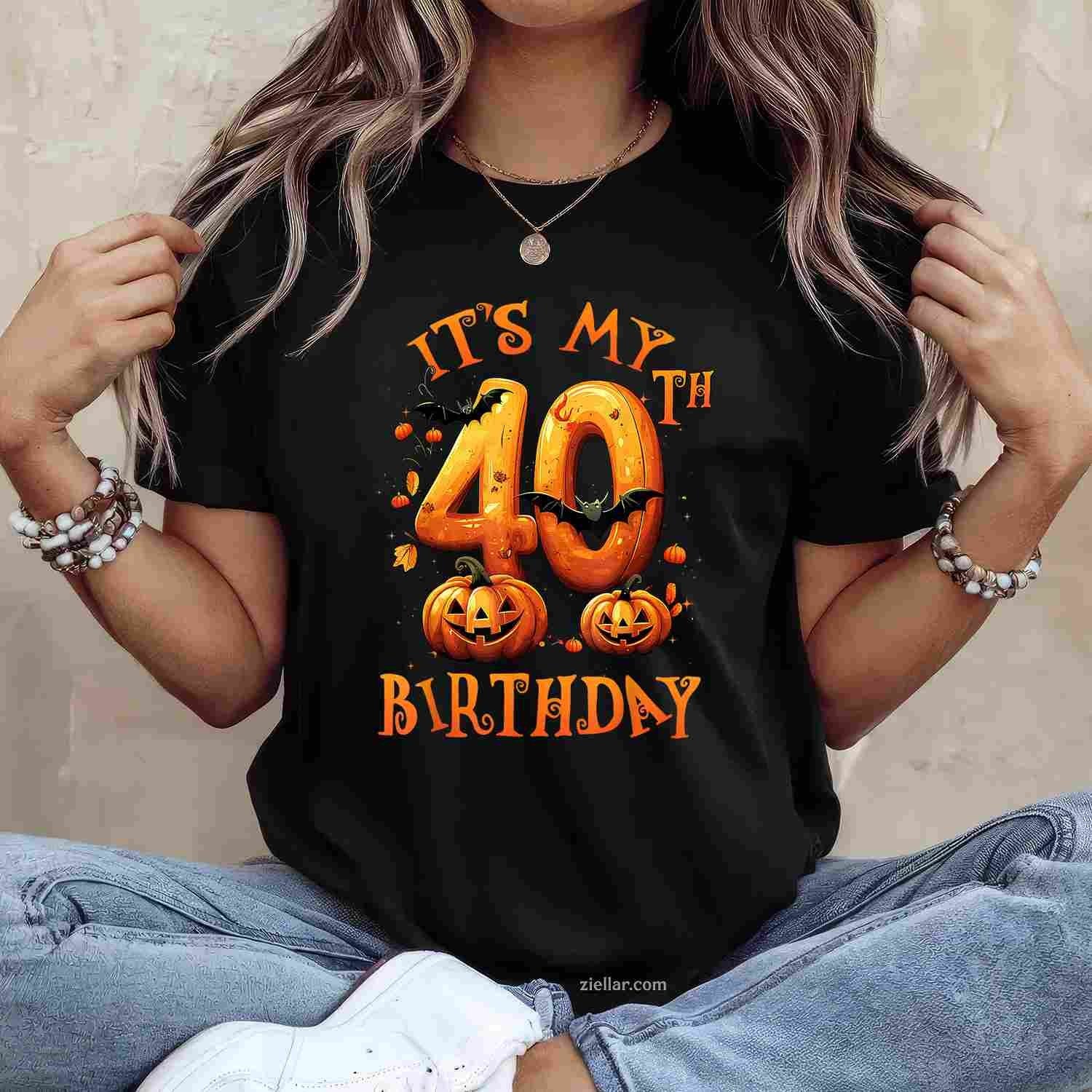 Boo It's My 40th Birthday Halloween Pumpkin 40 Years Old T-Shirt and Tee for Adults Men Women Unisex