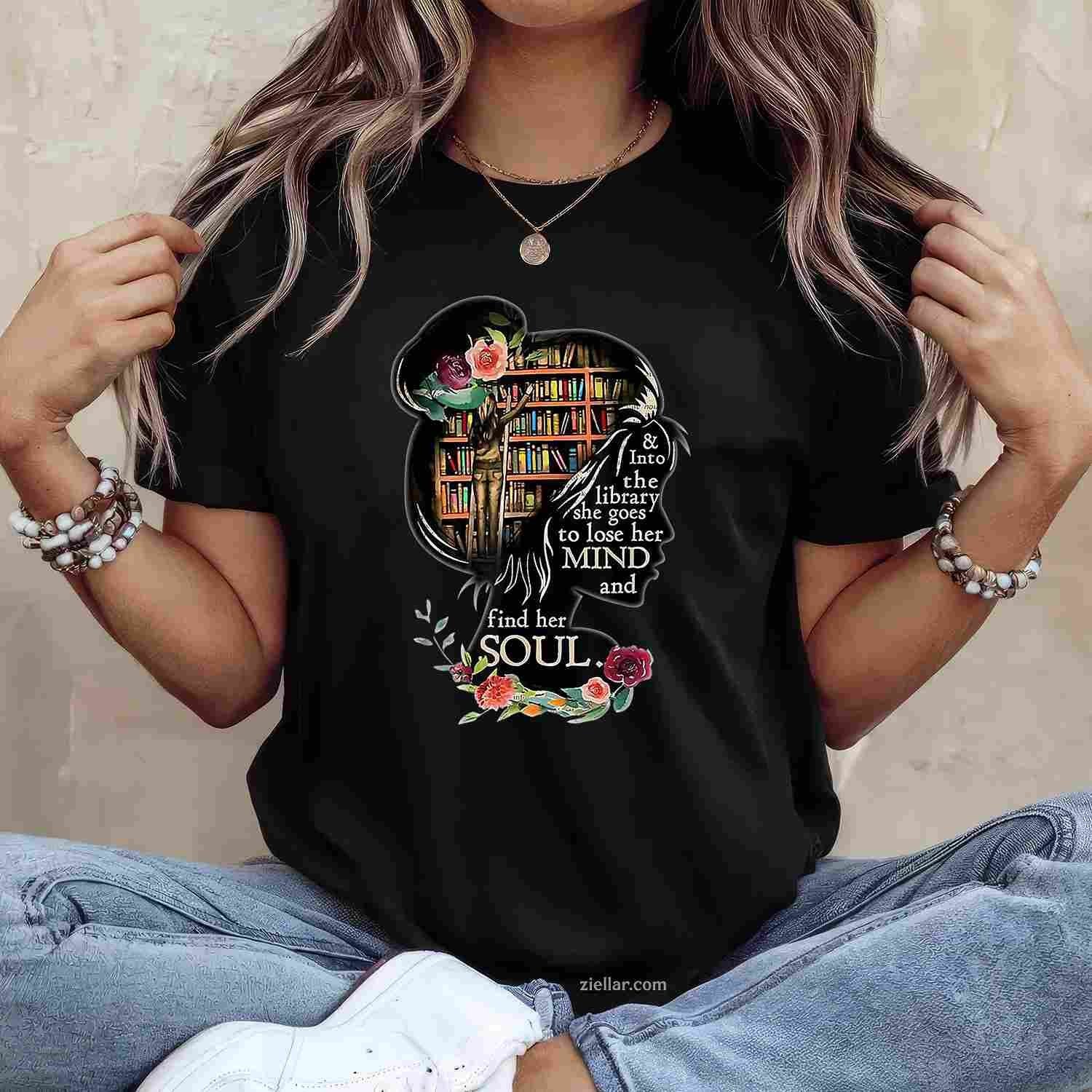 Book Reading Bookworm Book Lover Women Kids Girls Librarian T-Shirt