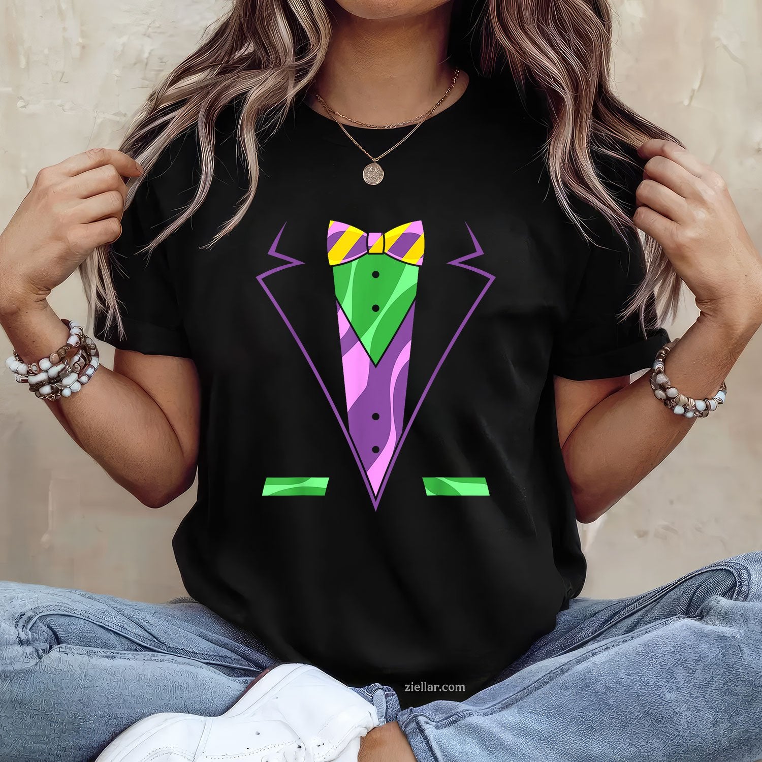 Carnival Masquerade Tuxedo Tee and T-Shirt, Parade Mardi Gras Outfit T-Shirt Gift for Men Adults