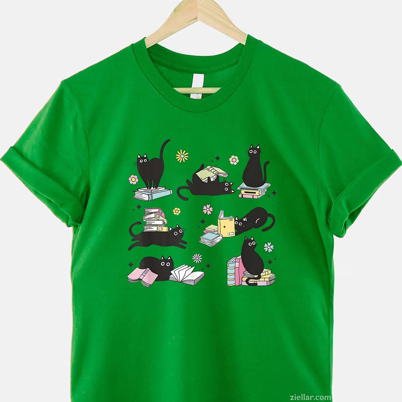 Cats Reading Books Shirt Cat Lover Kitten Reading Book Lover Men Women Girls Kids T-Shirt