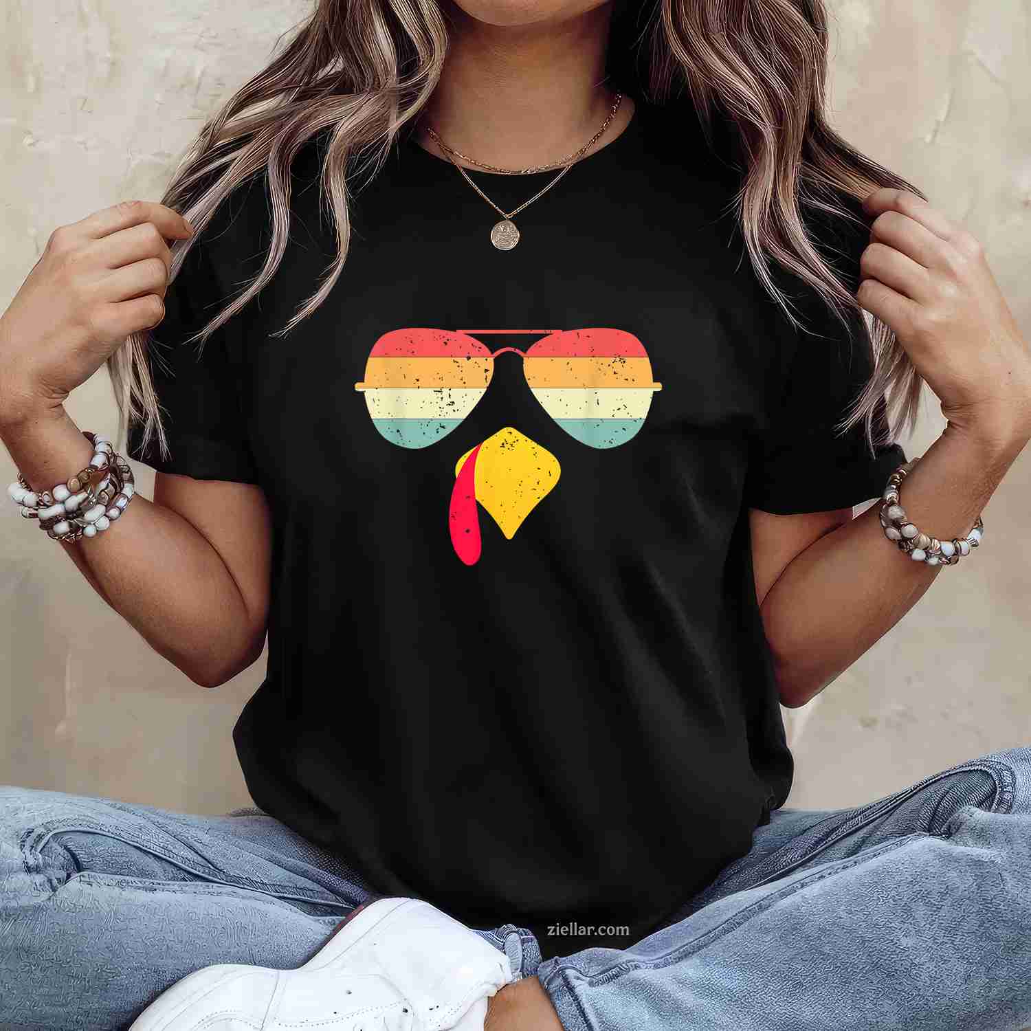 Cool Turkey Face With Sunglasses Funny Thanksgiving For Men T-Shirt and Tee for Adults Men Women Unisex