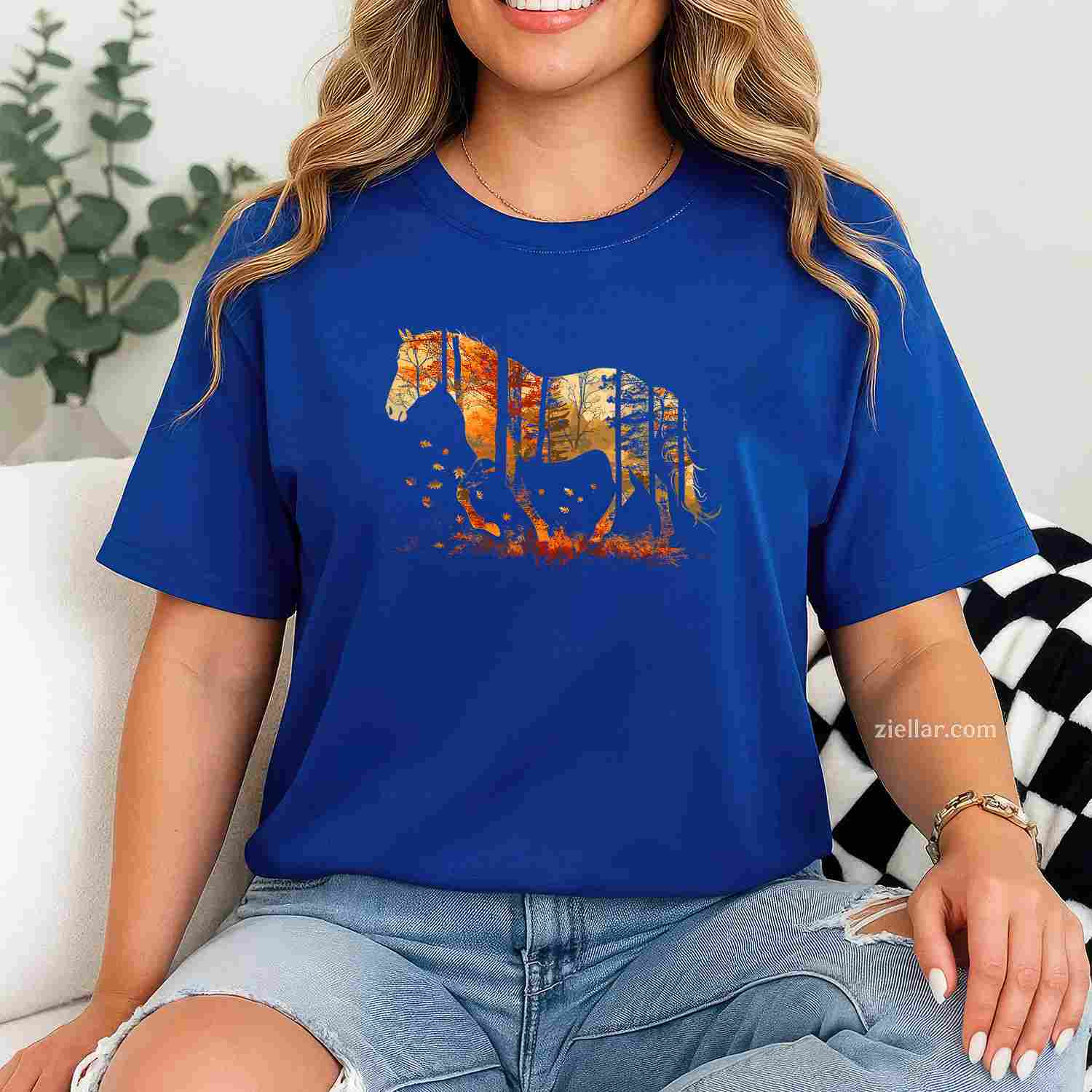Cute Horse Lover Autumn Leaves Pony Animal Wildlife T-Shirt and Tee for Adults Men Women Unisex