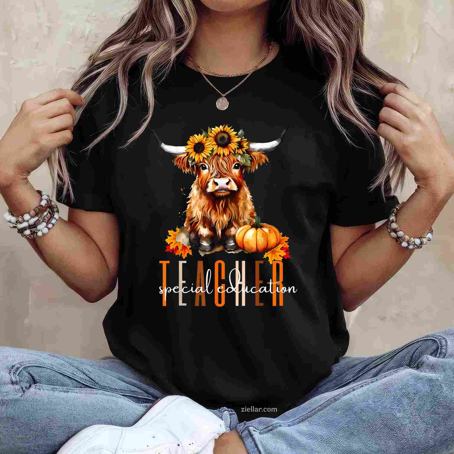 Fall Highland Cow Special Education Teacher Halloween Autumn T-Shirt and Tee for Adults Men Women Unisex for Men Women T-Shirt and Tee for Adults Men Women Unisex