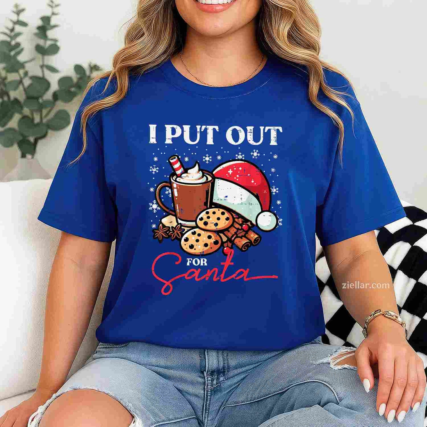 Family Christmas 2025 Matching Squad Santa Elf Funny Xmas T-Shirt, A Funny Christmas Squad Elf Tee For Men And Women
