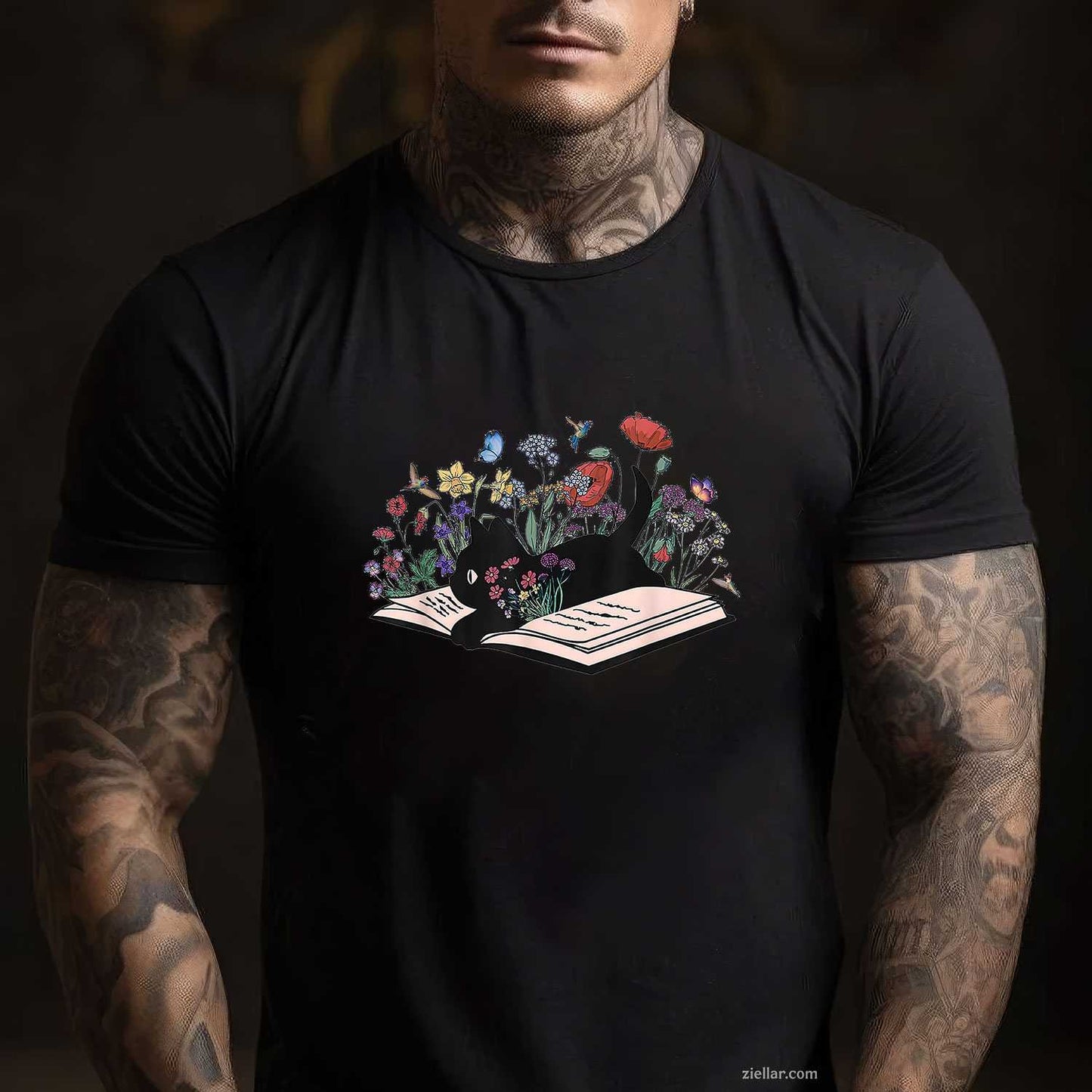 Floral Black Cat Women T-Shirt, Vintage Graphic Tee For Cat Lovers And Pet Owners
