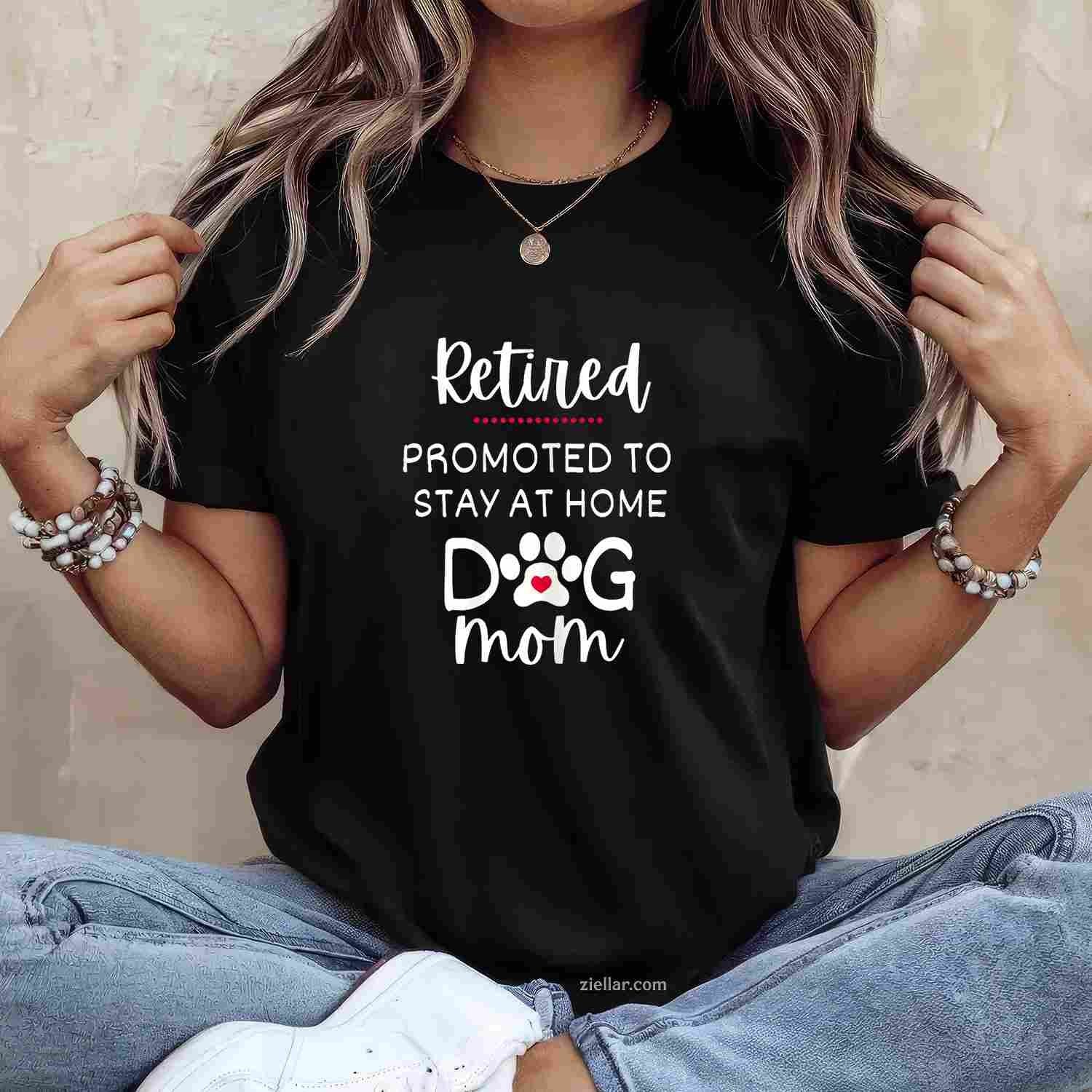Funny Dog Mom Retirement For Dog Lover T-Shirt, Vintage Graphic Tee For Adults Women
