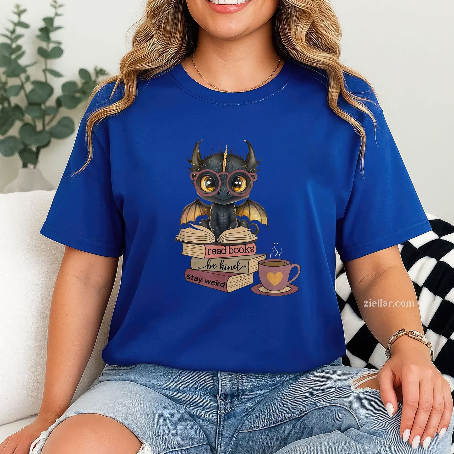 Funny Dragon Read Books Be Kind Stay Weird Book Lover T-Shirt