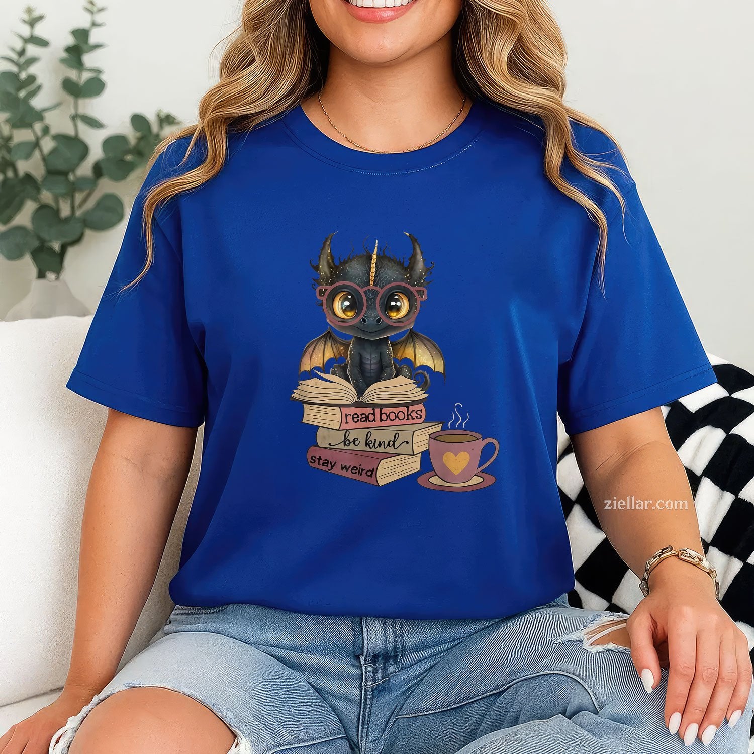 Funny Dragon Read Books Be Kind Stay Weird Book Lover T-Shirt