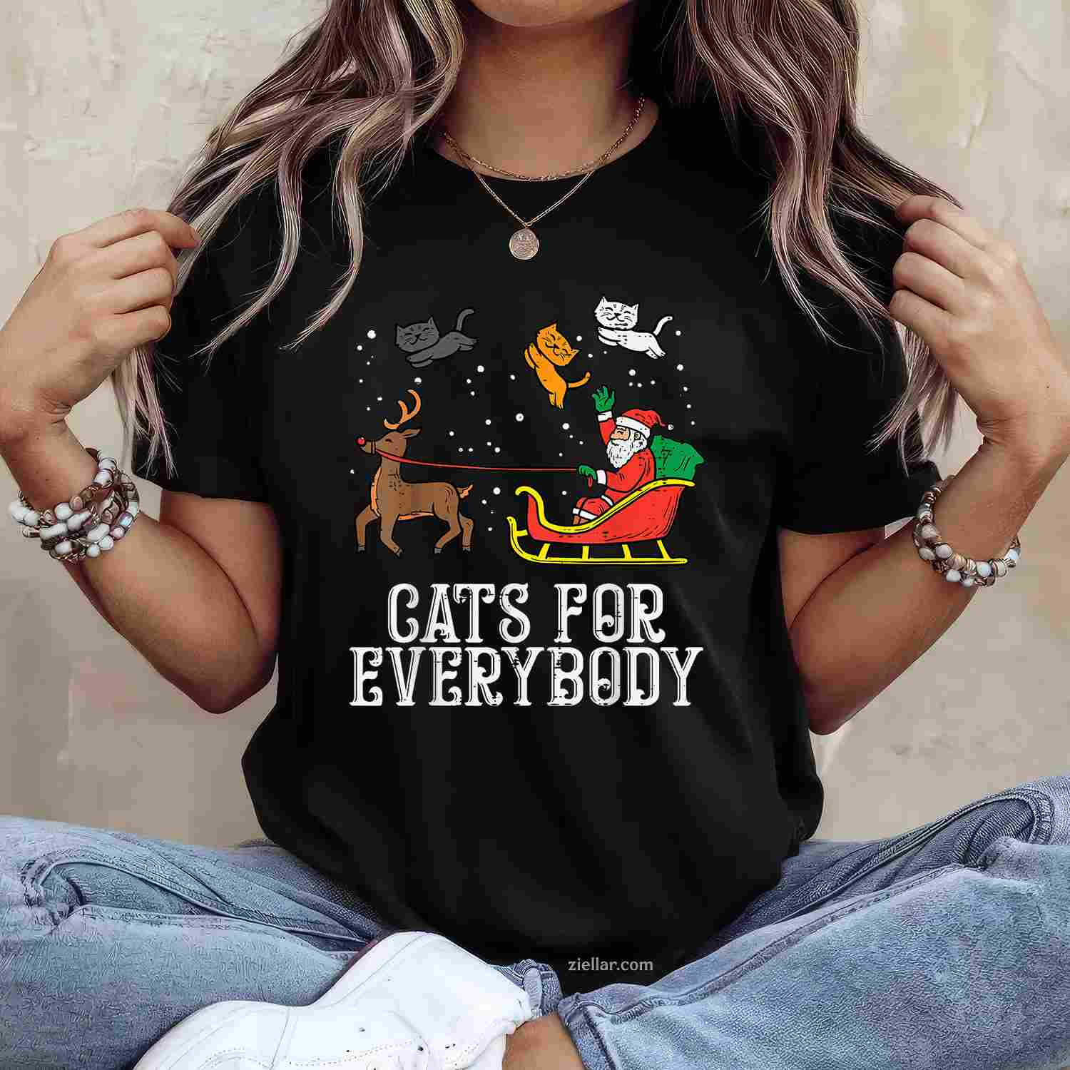 Funny Santa With Sunglasses And Beer Christmas In July T-Shirt_ A Great Summer Holiday Party Tee