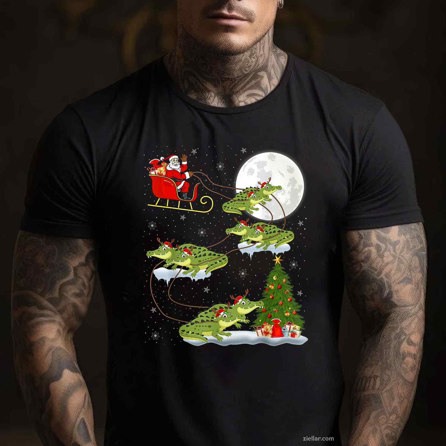 Funny Xmas Lighting Tree Santa Riding Alligator Christmas T-Shirt, A Santa Riding Alligator Christmas Lighting Tee