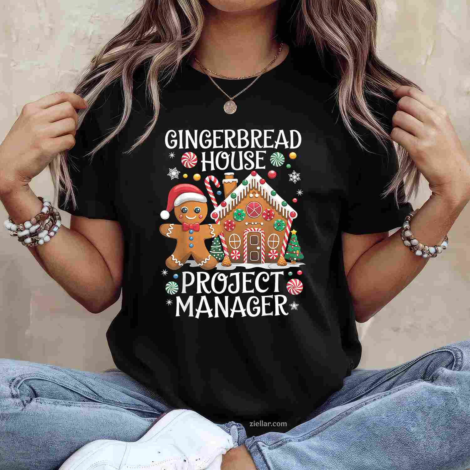 Gingerbread House Project Manager Cookie Baking Christmas T-Shirt, A Funny Gingerbread House Project Manager Tee