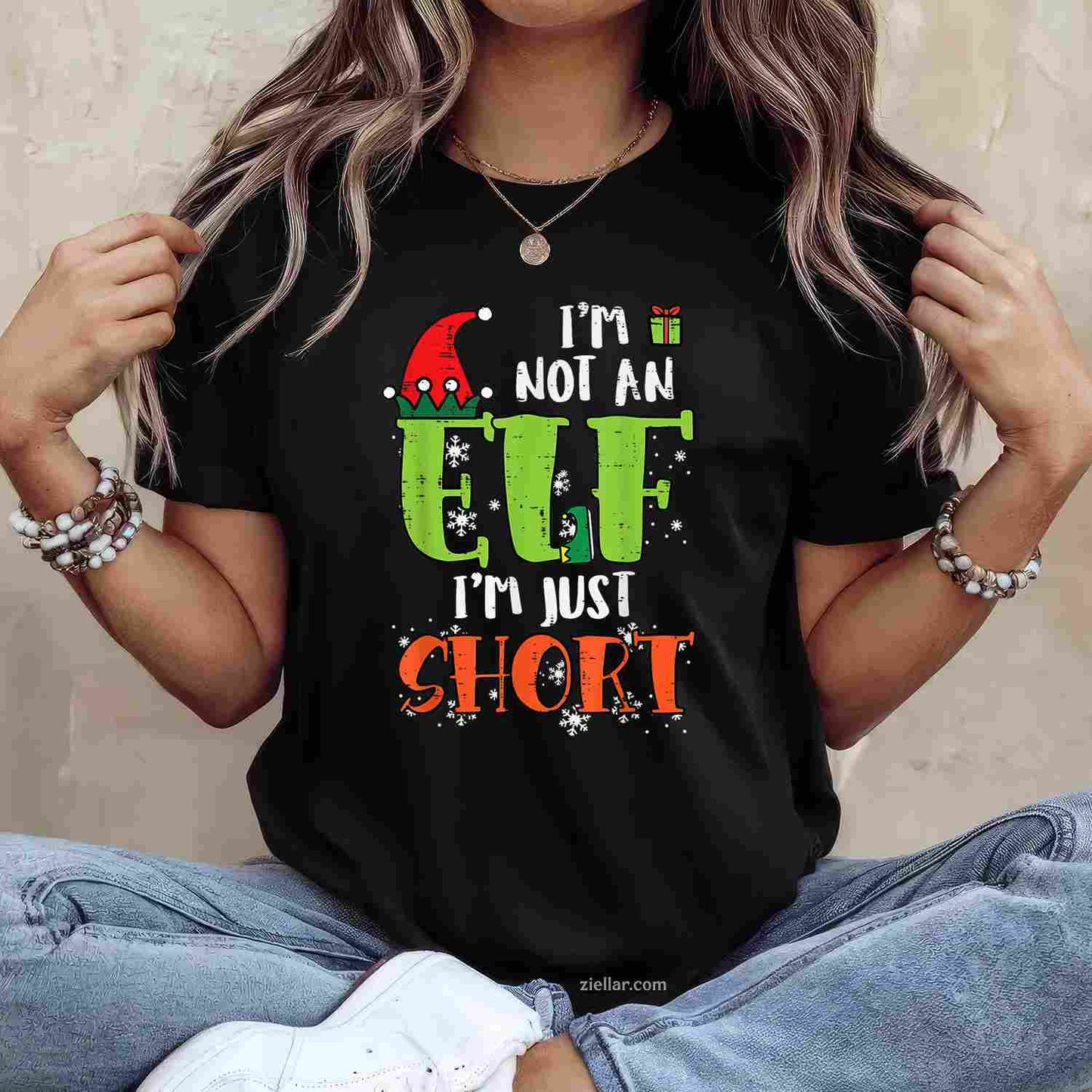 Groovy Christmas Vibes Smile Face Santa Hat Xmas Teens Girls T-Shirt_ Stylish Holiday Tee For Women