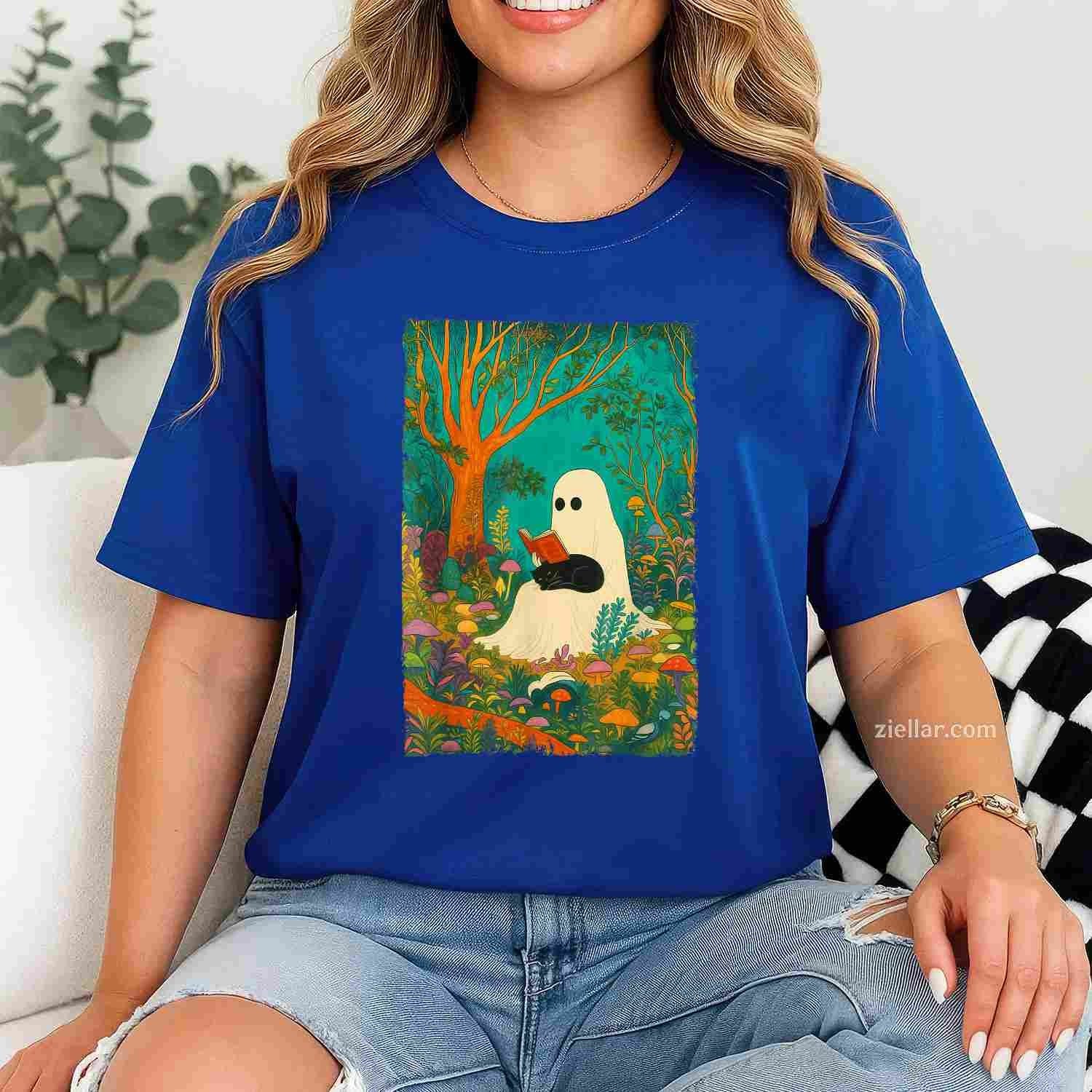 Groovy Ghost Reading Book Black Cat Halloween Ghost Teacher Tee, Halloween T-Shirt for Men Women Adults Unisex, Cool Casual Street Style, Premium Quality