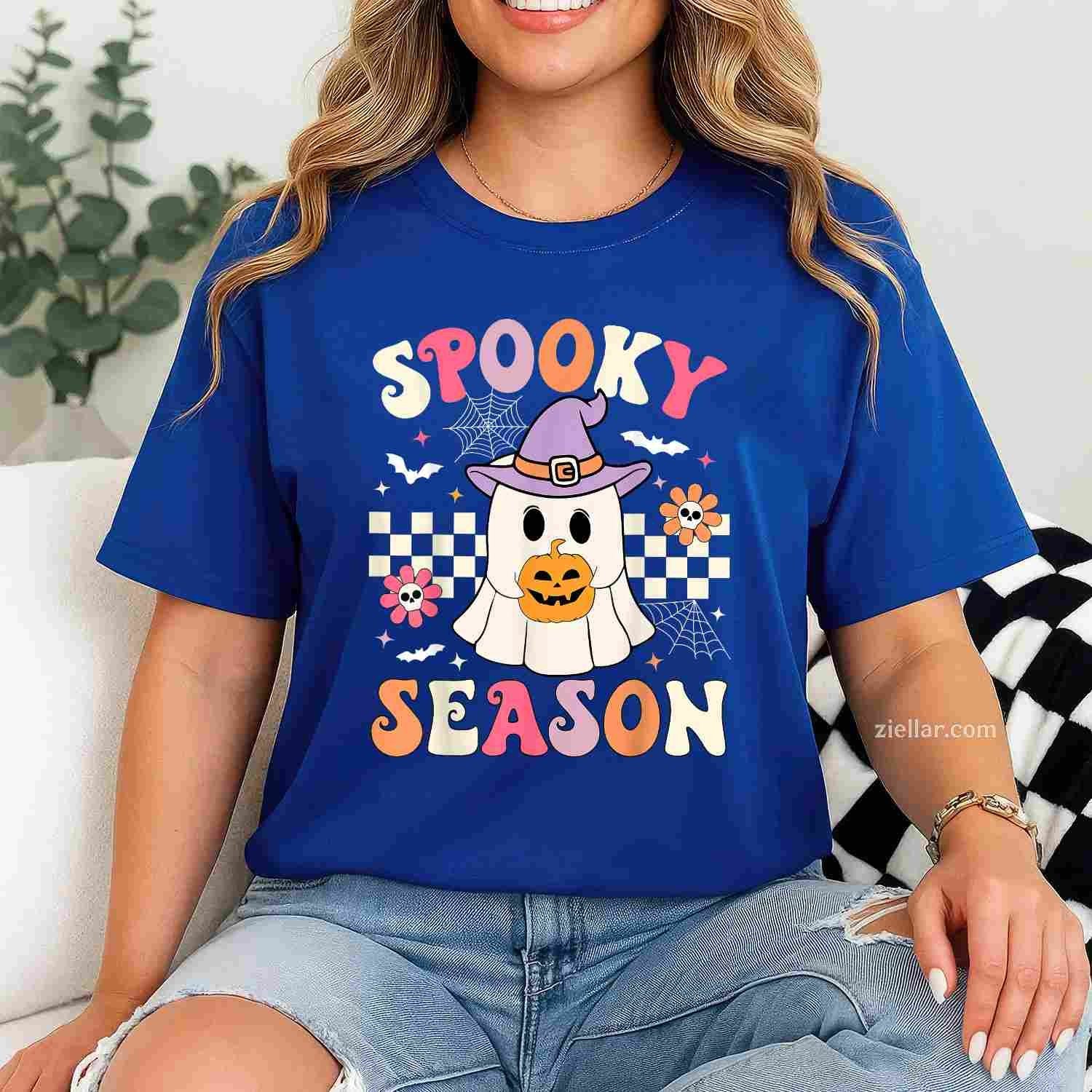 Groovy Spooky Season Retro Ghost Holding Pumpkin Halloween Tee, Halloween T-Shirt for Men Women Adults Unisex, Trendy Graphic Apparel, Unique Gift Idea