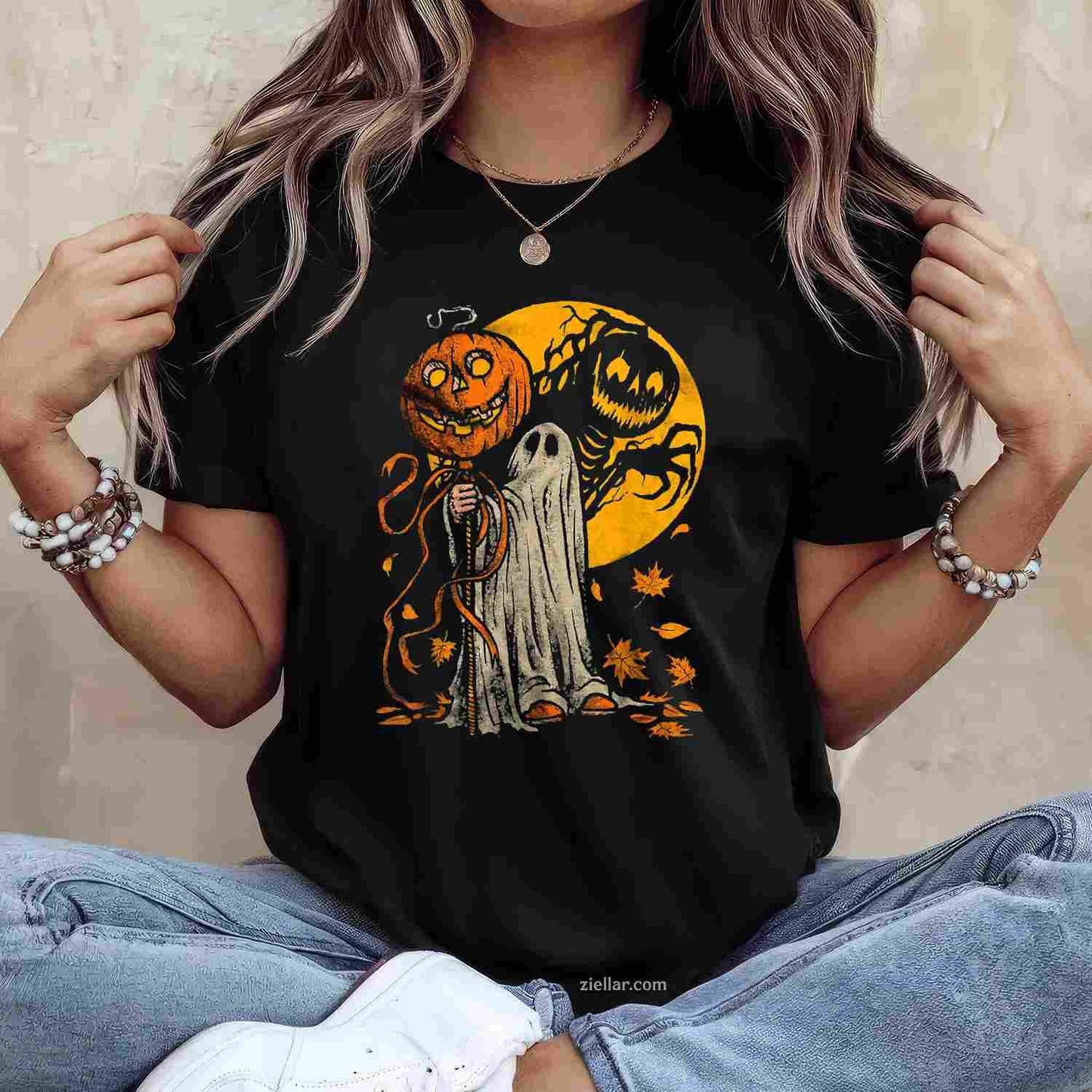 Halloween Pumpkin Ghost Autumn Leaves Graphic Art Tee, Halloween T-Shirt for Men Women Adults Unisex, Vintage Retro Graphic, Funny Novelty Gift