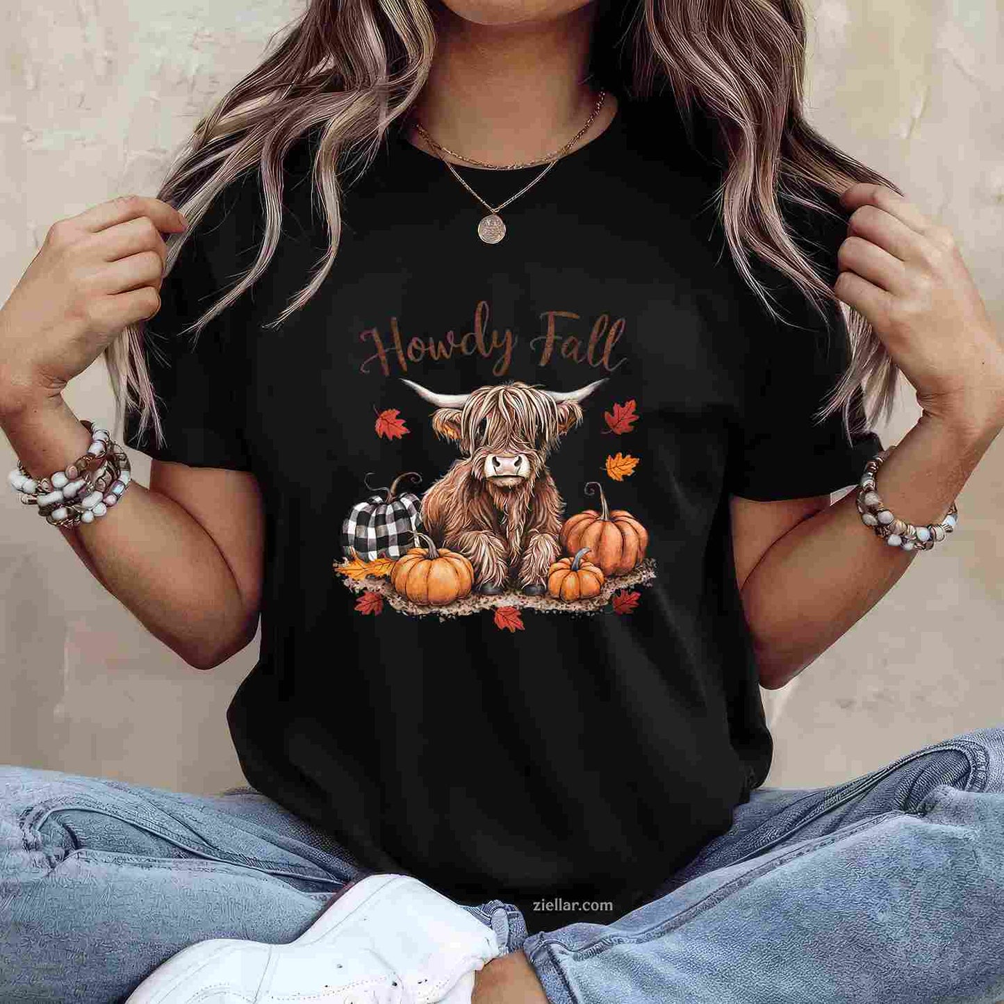 Howdy Fall Highland Cow Happy Thanksgiving Autumn Vibes Fall T-Shirt and Tee for Adults Men Women Unisex