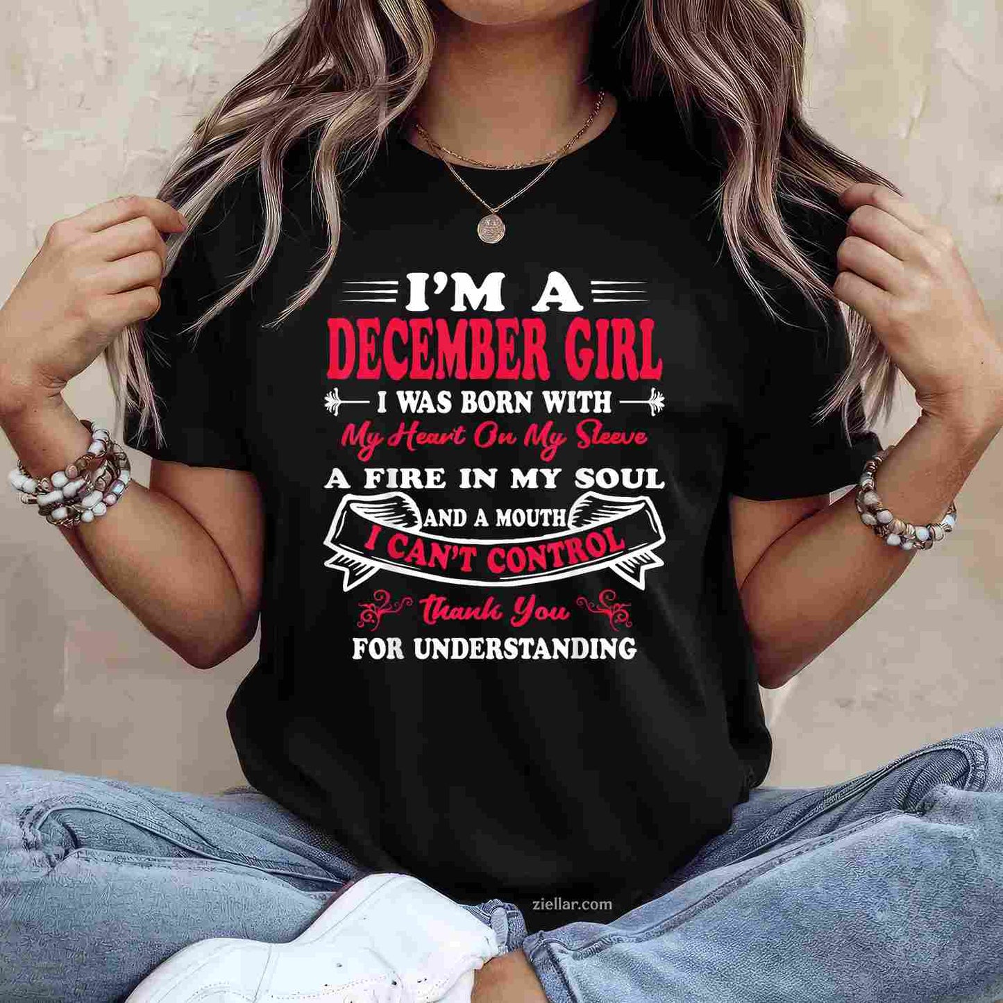 I Am A December Girl Womens Birthday Gifts T-Shirt_ A Sassy Queen Birthday Party Tee For Adult Women
