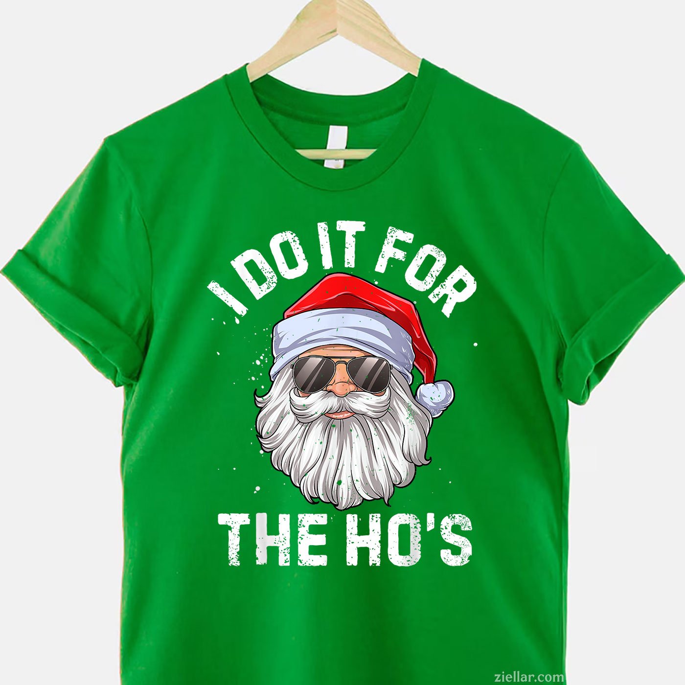 I Do It For the Ho’s Tee and T-Shirt, Funny Inappropriate Santa Christmas T-Shirt for Adults