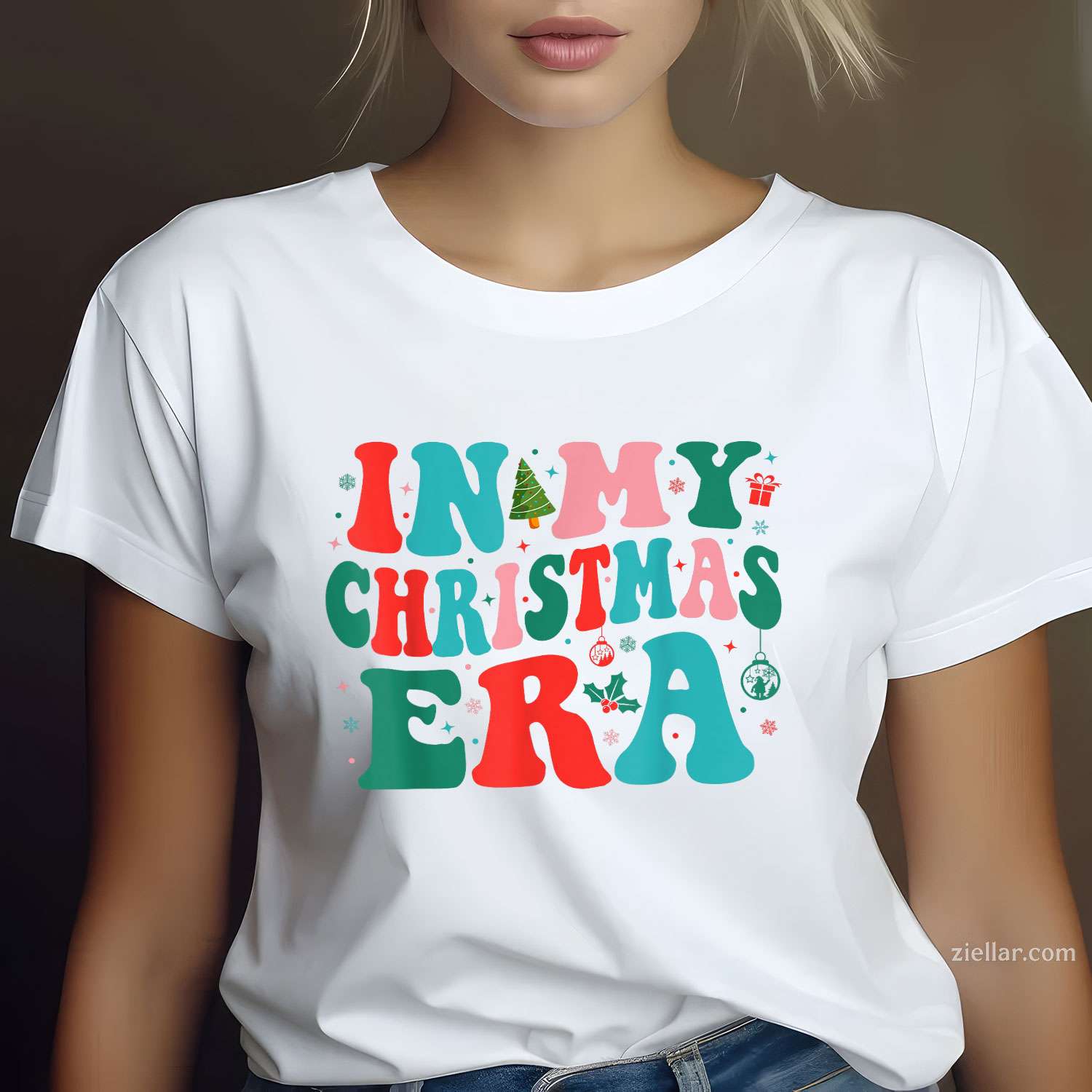 In My Christmas Era Cute Groovy Holiday Xmas T-Shirt, A Vintage Xmas Vibe Tee For Men And Women
