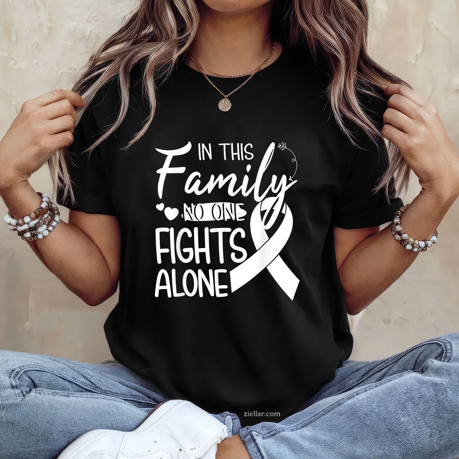 In this family no one fights alone Lung Cancer tshirt T-Shirt