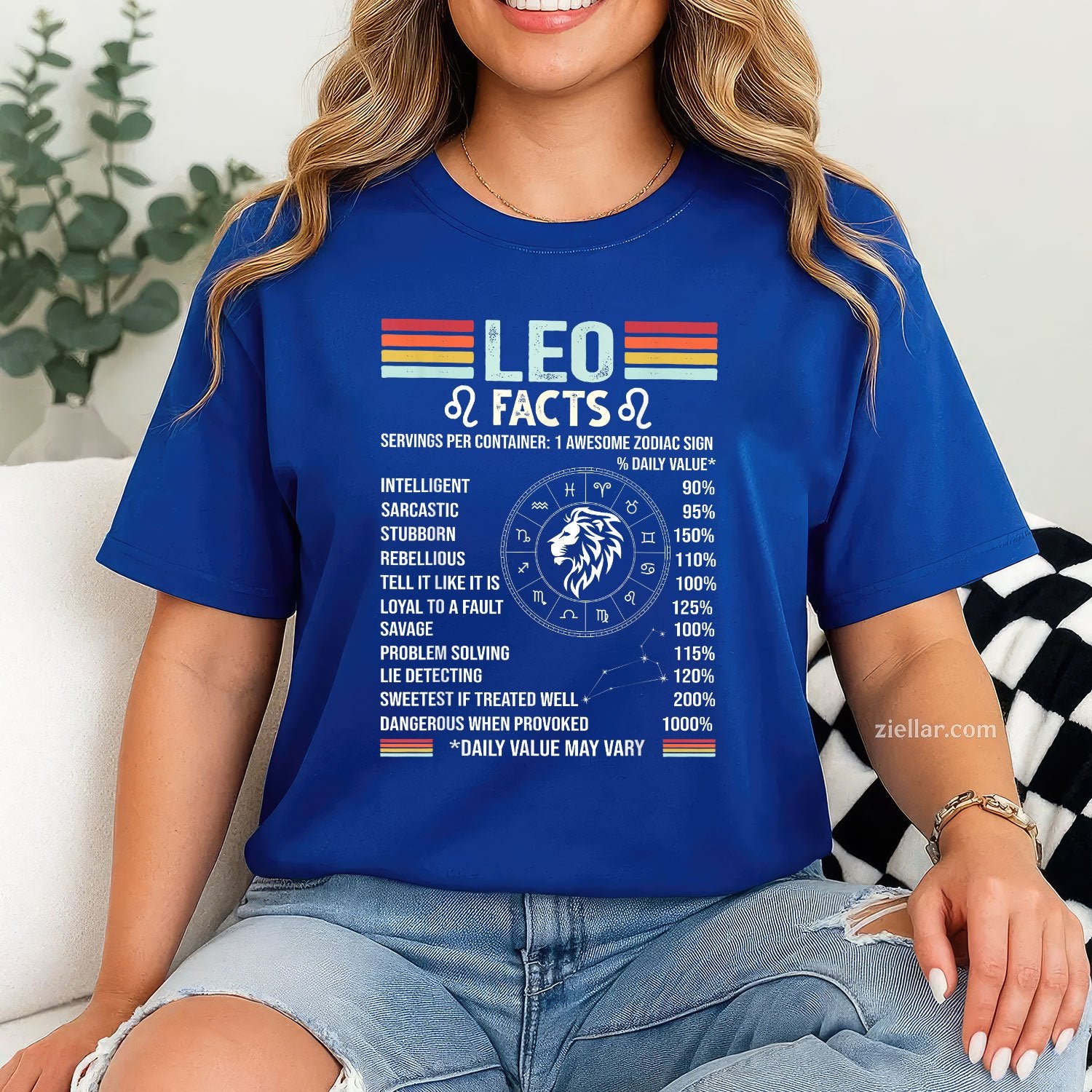 Leo Zodiac Sign Tee and T-Shirt, Retro July August Birthday Astrology T-Shirt for Adults