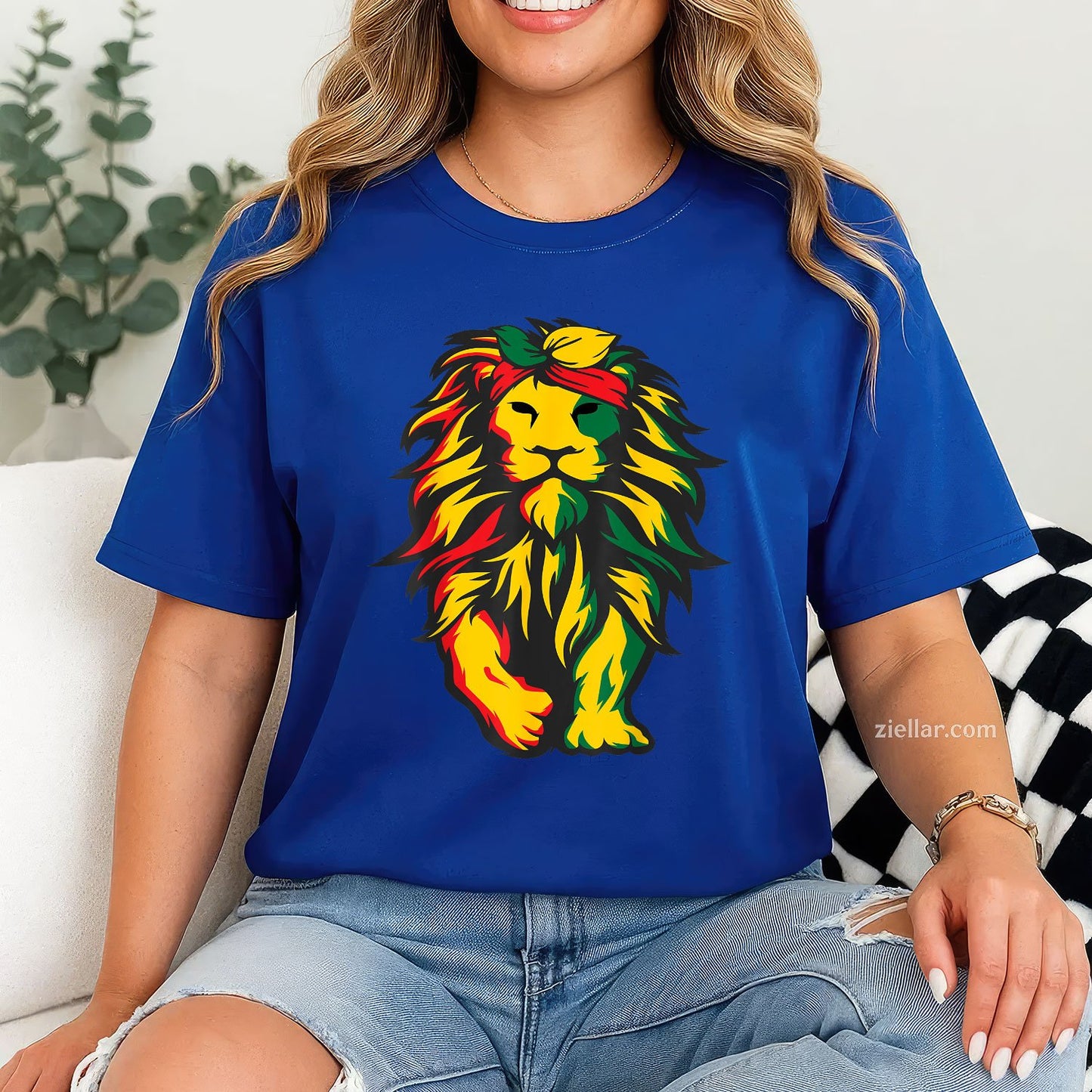Lion Juneteenth Cool Black History African American Flag Tee TShirt