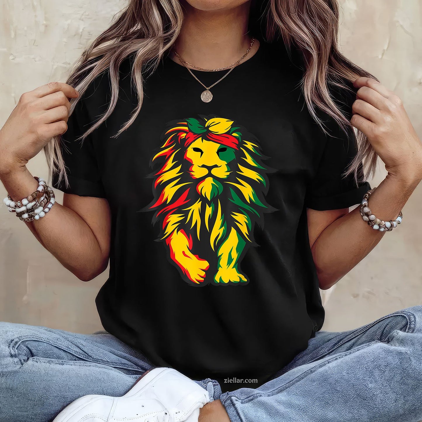 Lion Juneteenth Cool Black History African American Flag Tee TShirt