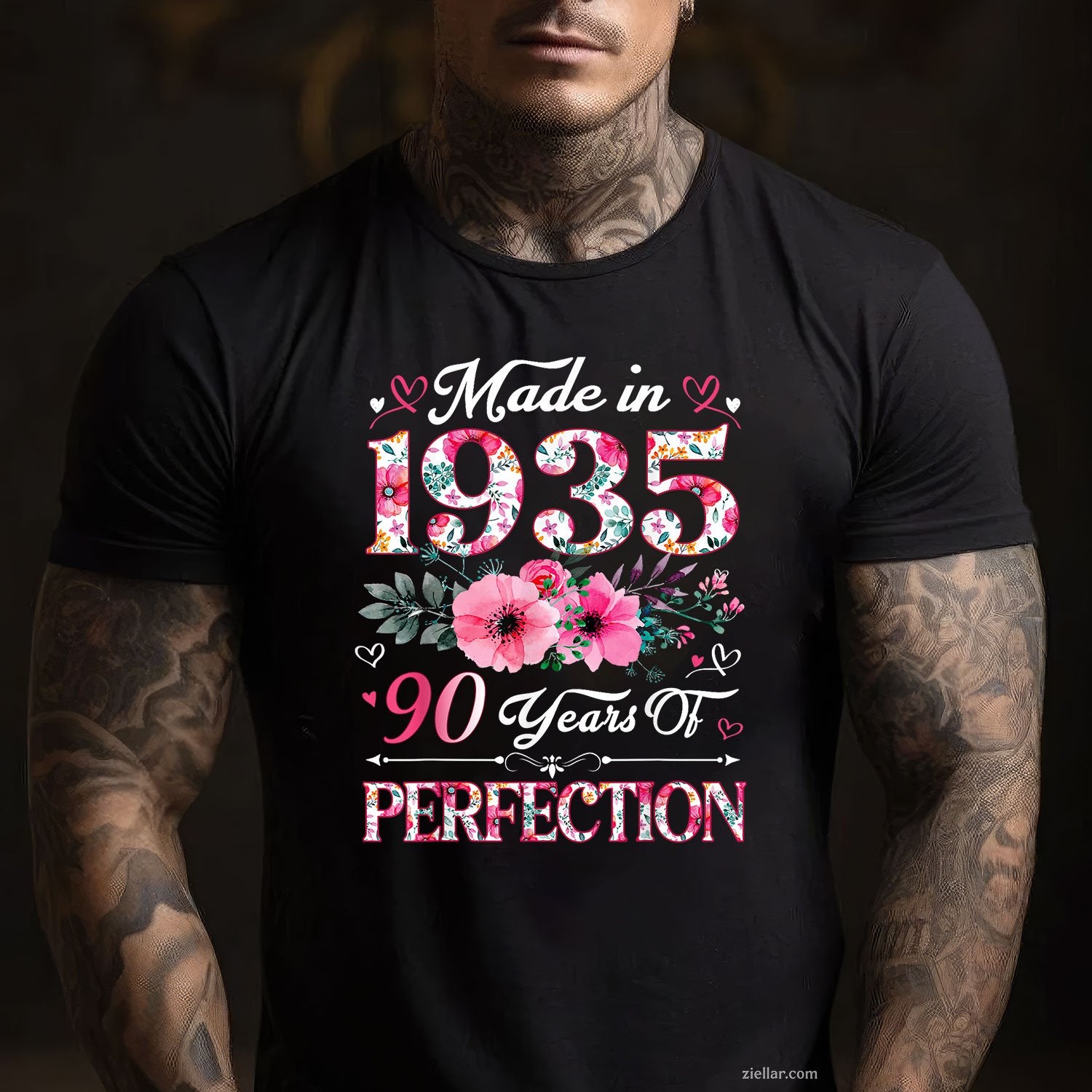 Made in 1935 Tee and T-Shirt, Floral 90th Birthday T-Shirt Gift for 90-Year-Old Women Adults