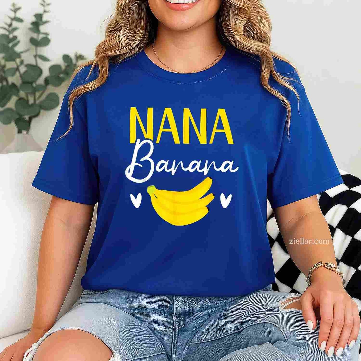 Nana Banana Grandma Grandmother Granny Grandparents Day T-Shirt Tee for Men Women Adults Unisex
