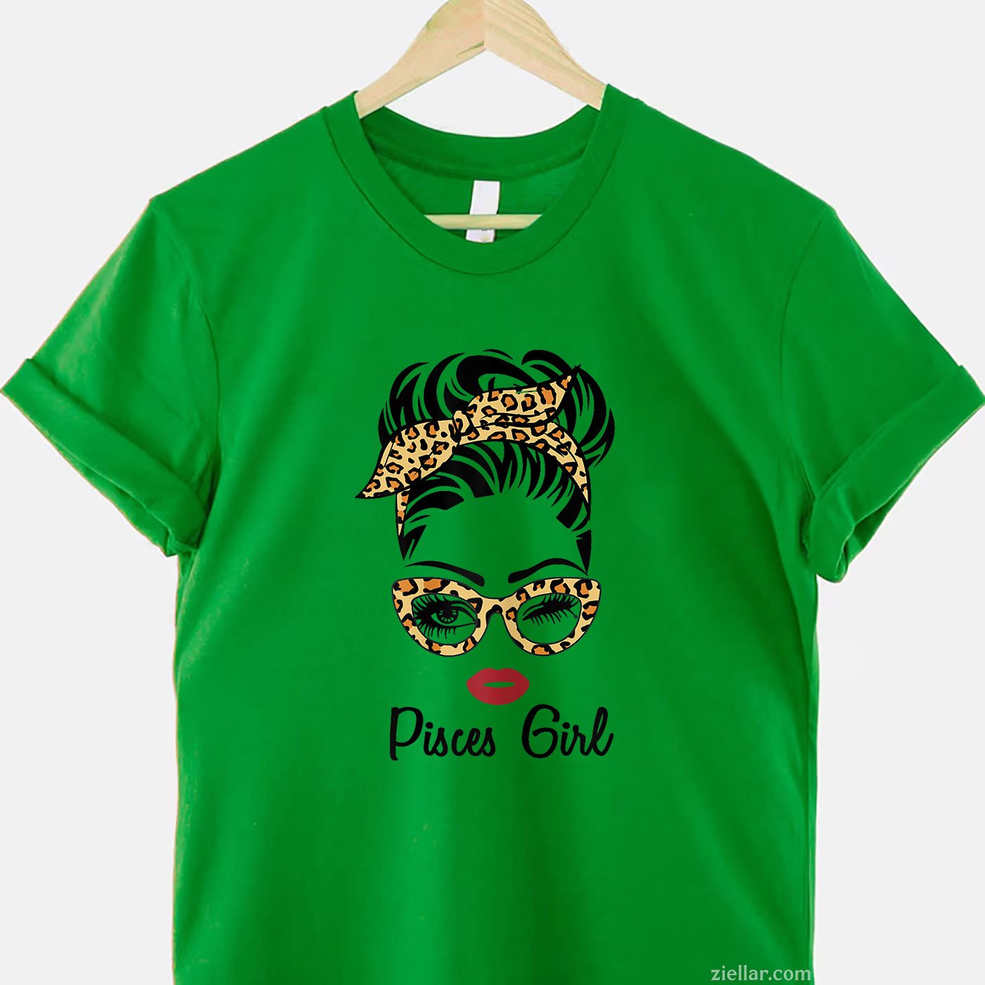 Pisces Girl Zodiac Tee and T-Shirt, February March Birthday T-Shirt Gift for Women Adults