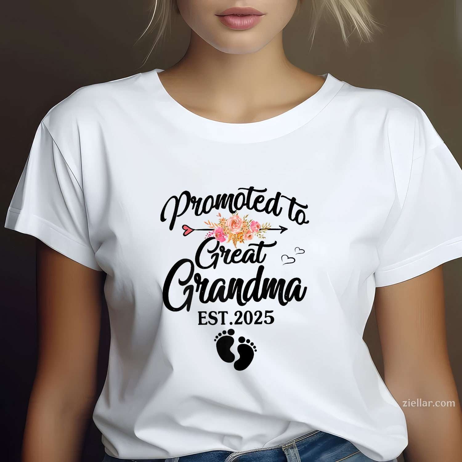 Promoted To Great Grandma 2025 Mother's Day For Grandma 2025 T-Shirt Tee for Men Women Adults Unisex