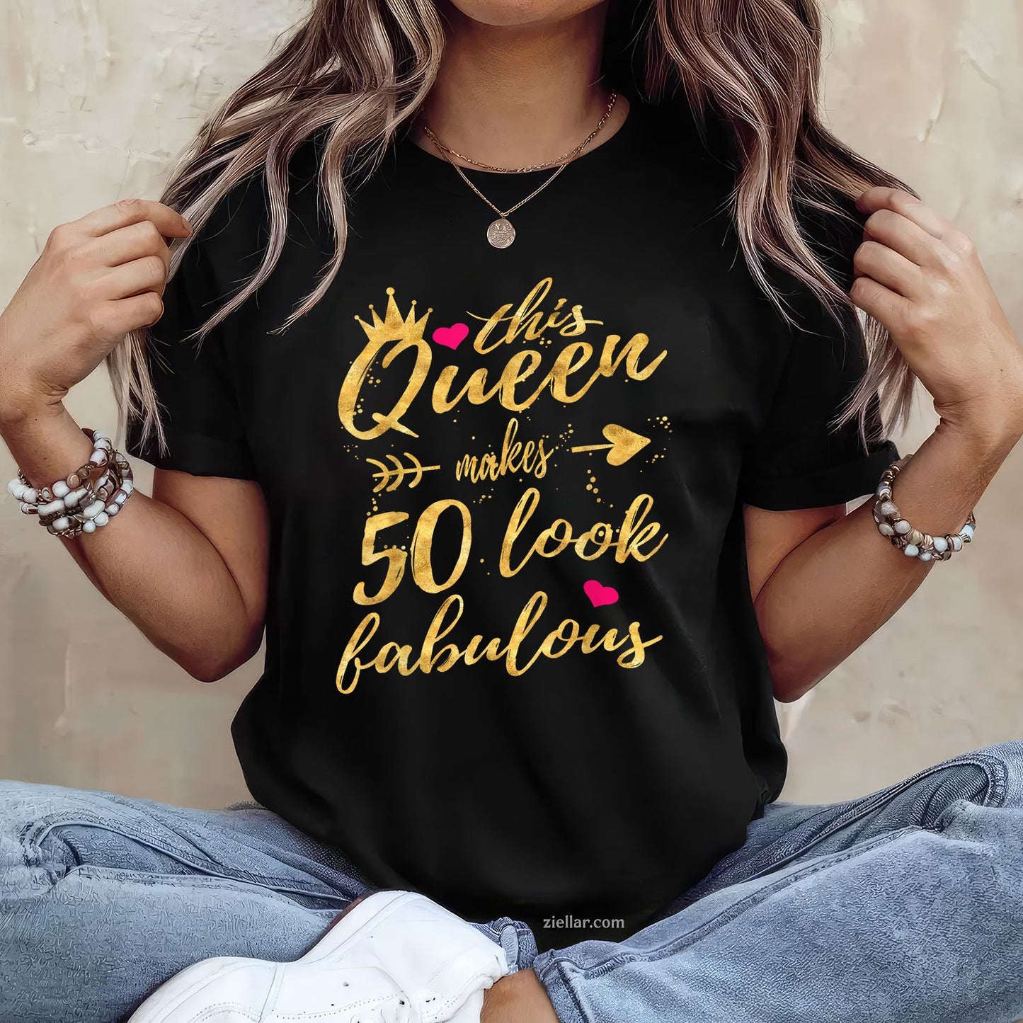 Queen Turns 50 in August Tee and T-Shirt, Fabulous Birthday T-Shirt Gift for Women Adults
