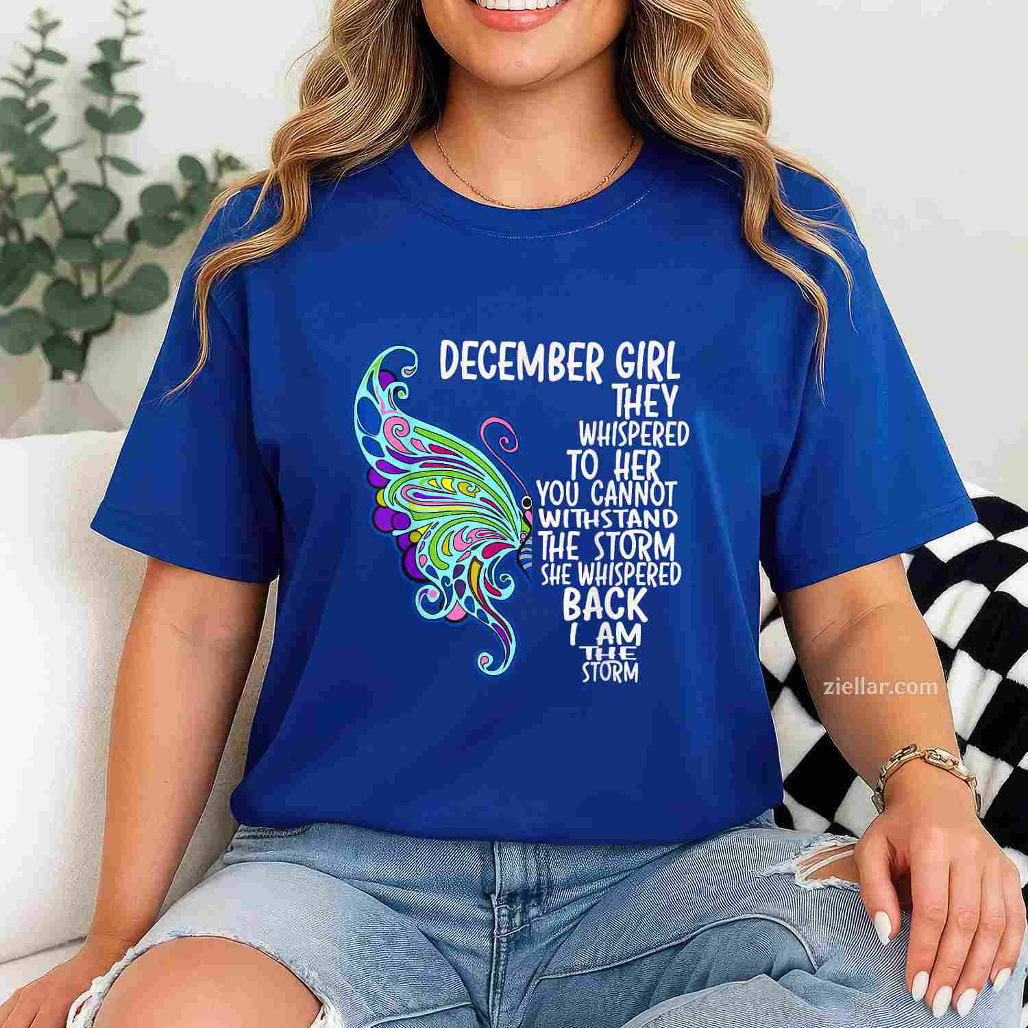 Queens Are Born In December I'M A December Queen T-Shirt_ A Great Birthday Party Tee For Her