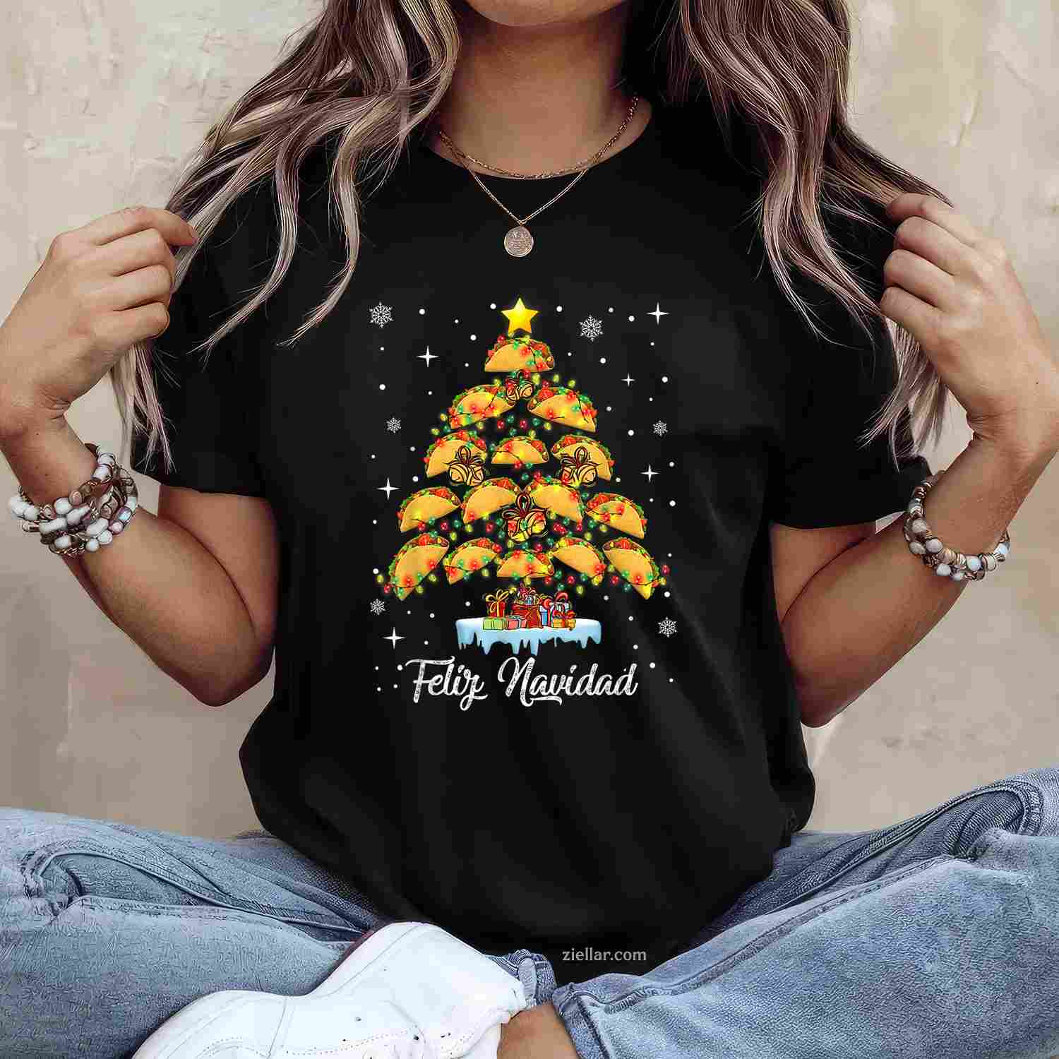 Santa Xmas Pajamas Be Nice To The Infusion Nurse Christmas T-Shirt, A Funny Nurse Christmas Pajamas Tee