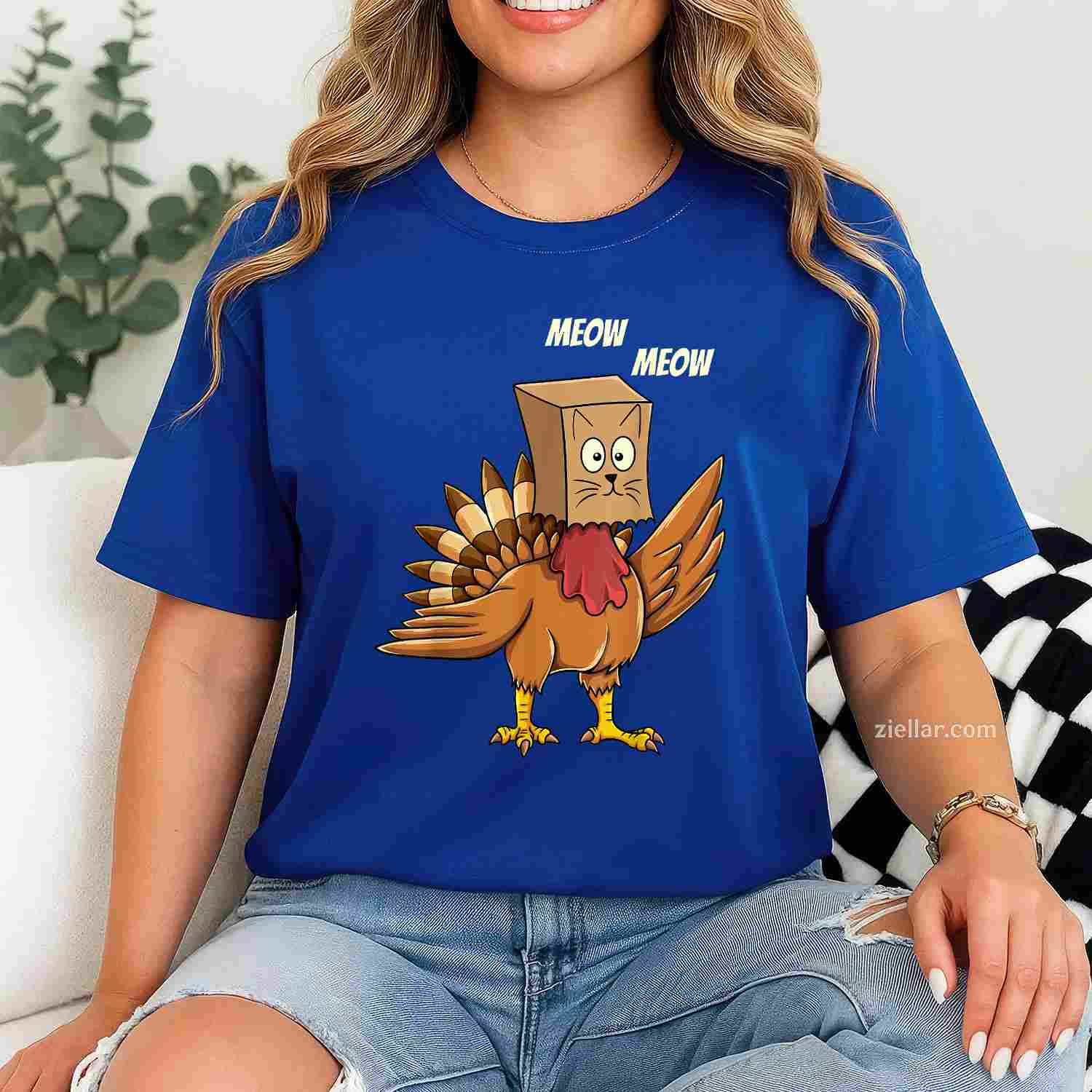 Thanksgiving Turkey Cat Meow Funny Men Women Thanksgiving T-Shirt and Tee for Adults Men Women Unisex
