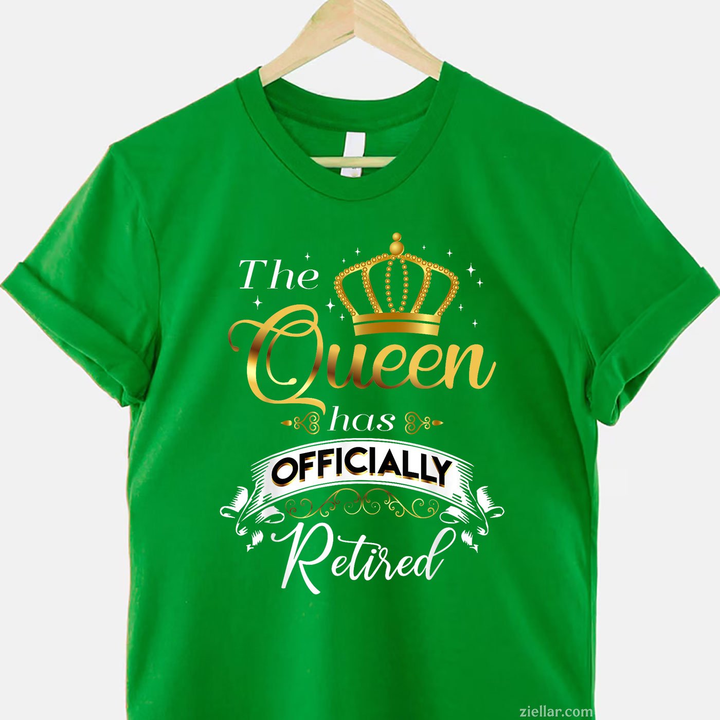 The Queen Has Officially Retired Tee and T-Shirt, Funny Retirement T-Shirt Gift for Women Adults