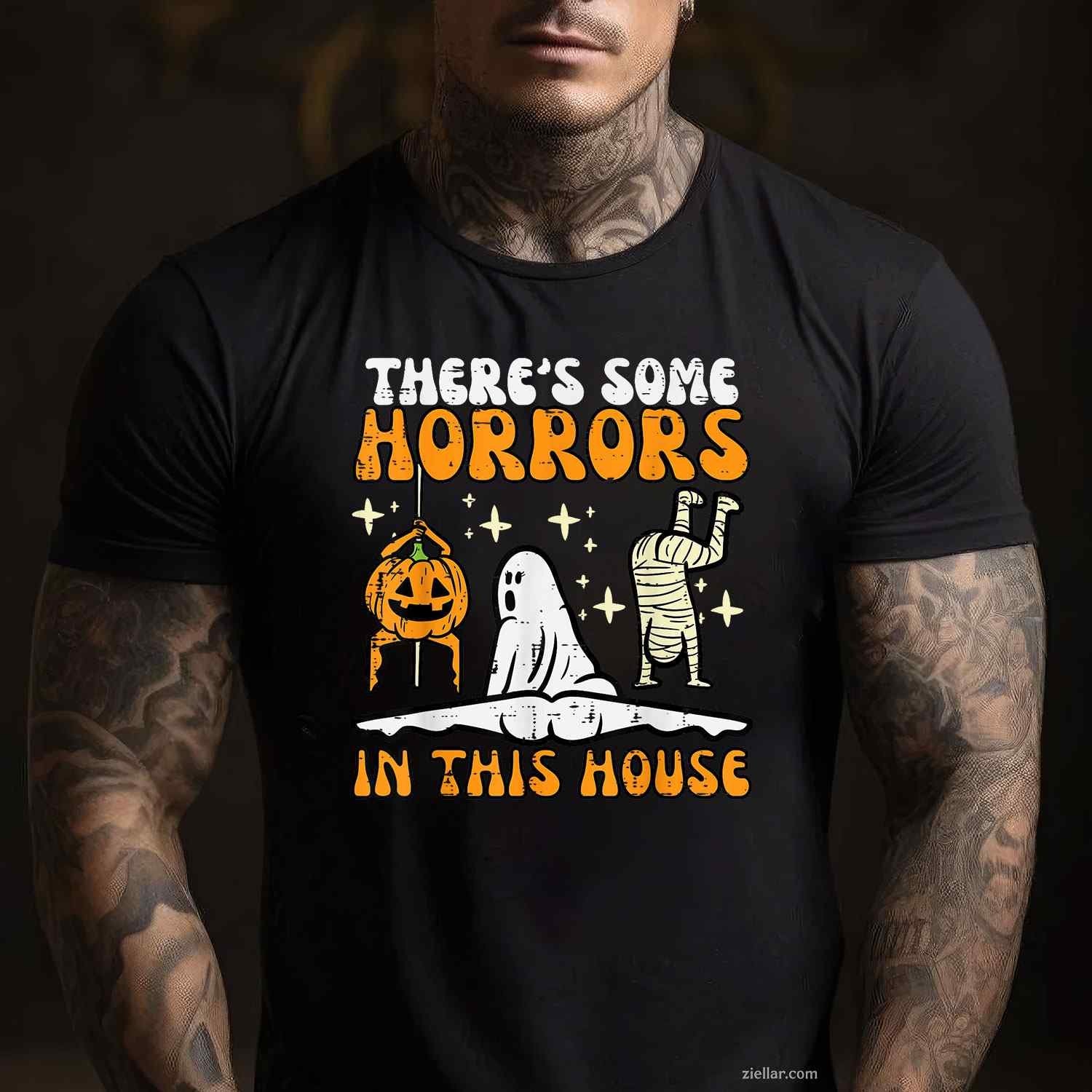 There's Some Horrors In This House Funny Halloween Men Women Tee, Halloween T-Shirt for Men Women Adults Unisex, Cool Casual Street Style, Premium Quality
