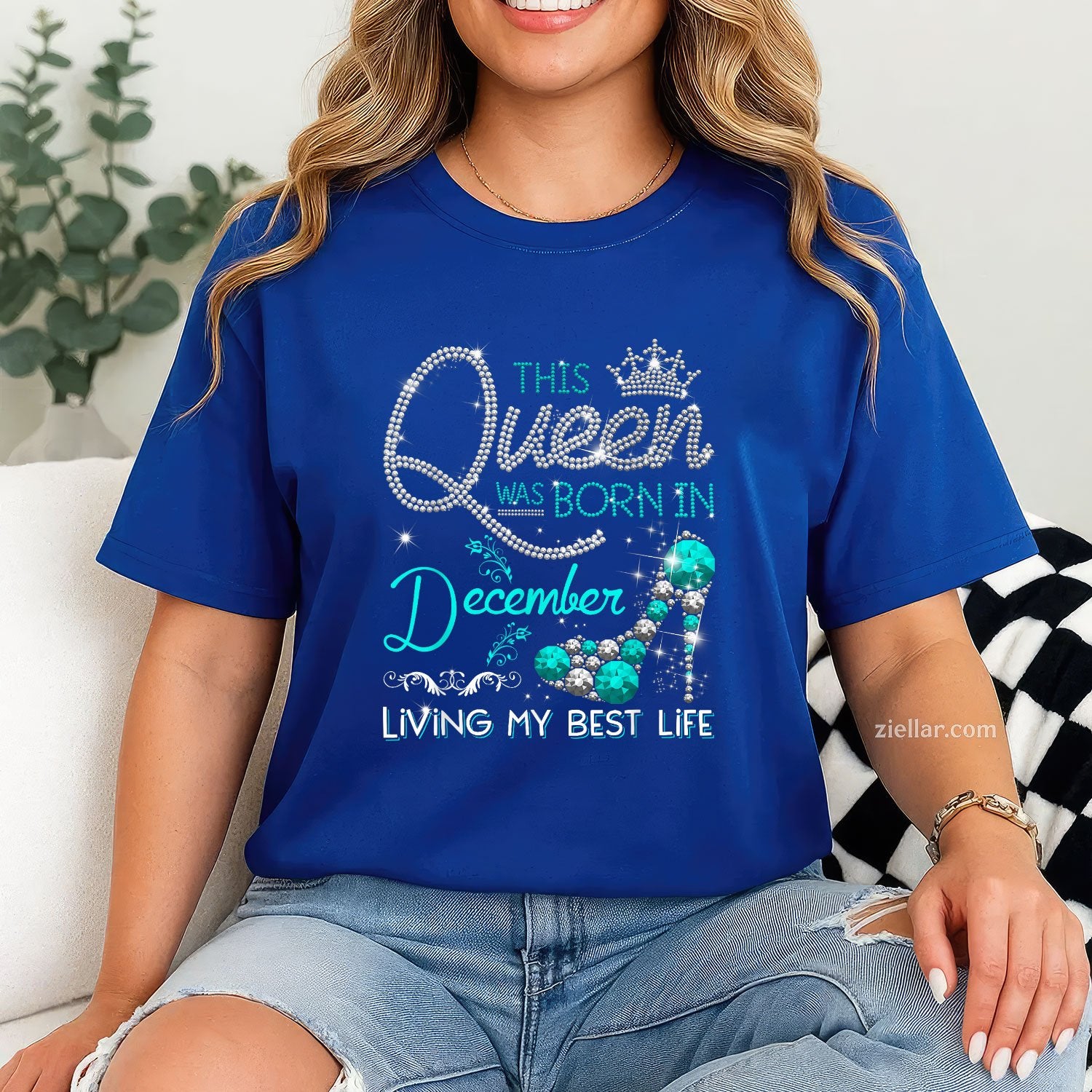 This Queen Was Born in December Tee and T-Shirt, Living My Best Life Birthday Gift T-Shirt for Adults