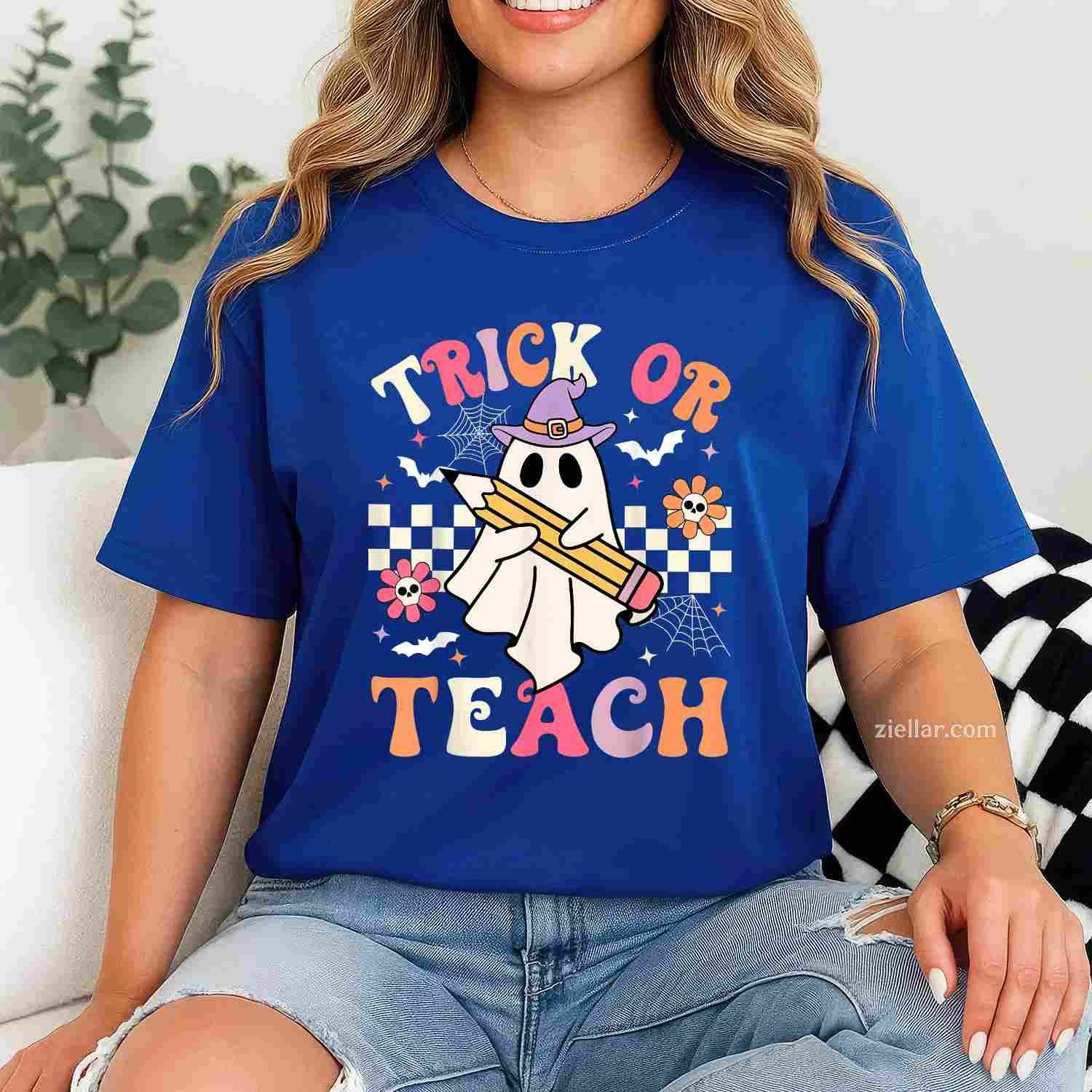 Trick Or Teach Groovy Teacher Halloween Retro Floral Ghost Tee, Halloween T-Shirt for Men Women Adults Unisex, Cool Casual Street Style, Premium Quality