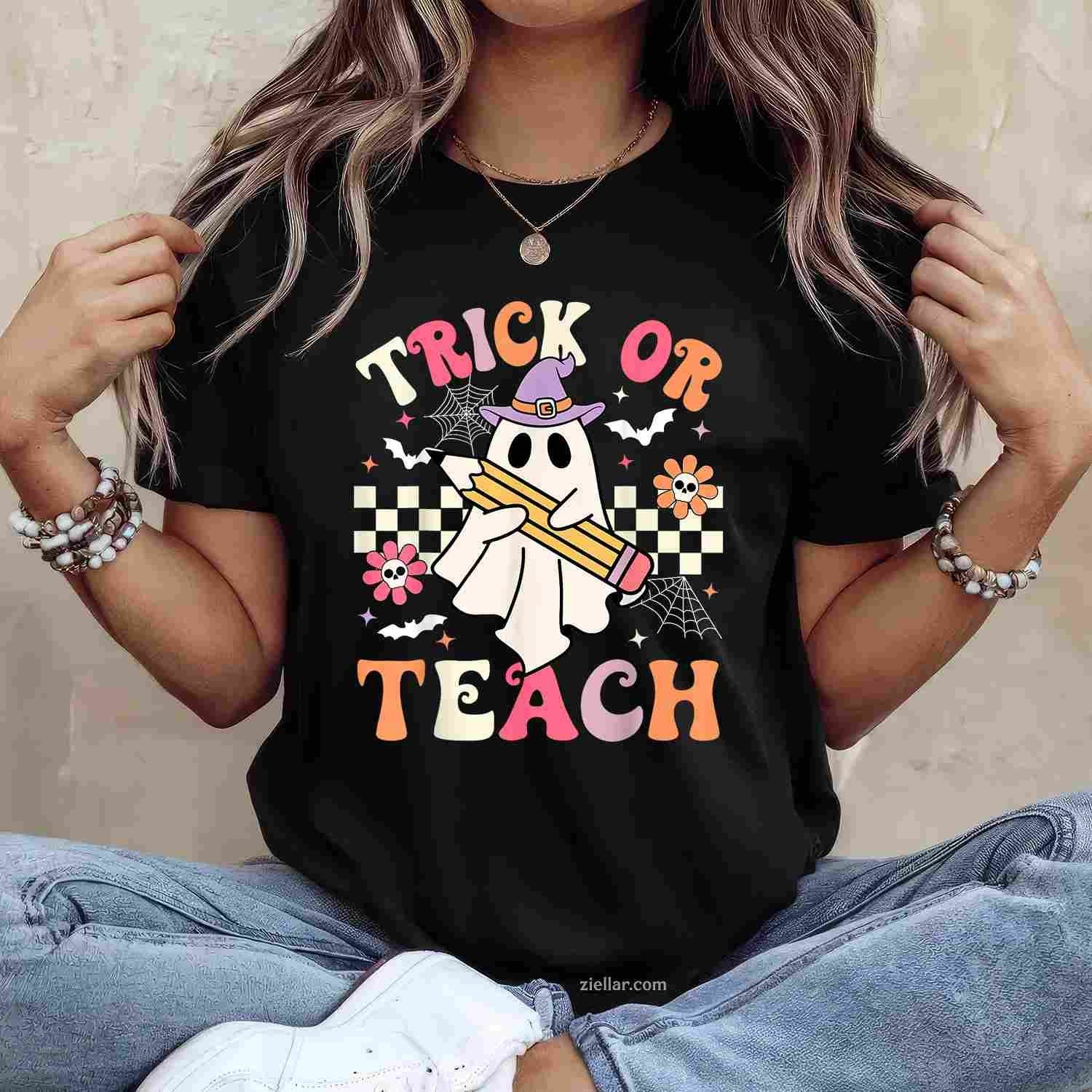 Trick Or Teach Groovy Teacher Halloween Retro Floral Ghost Tee, Halloween T-Shirt for Men Women Adults Unisex, Cool Casual Street Style, Premium Quality