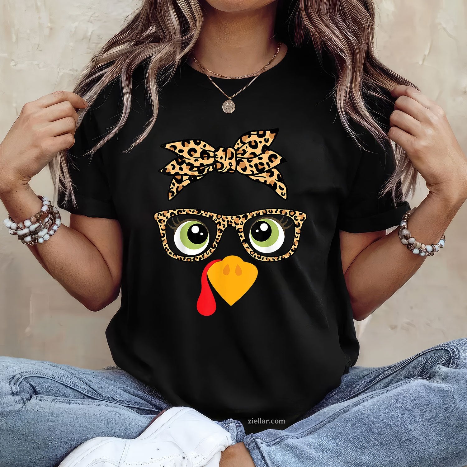 Turkey Face Glasses Tee and T-Shirt, Leopard Print Thanksgiving T-Shirt for Women Adults