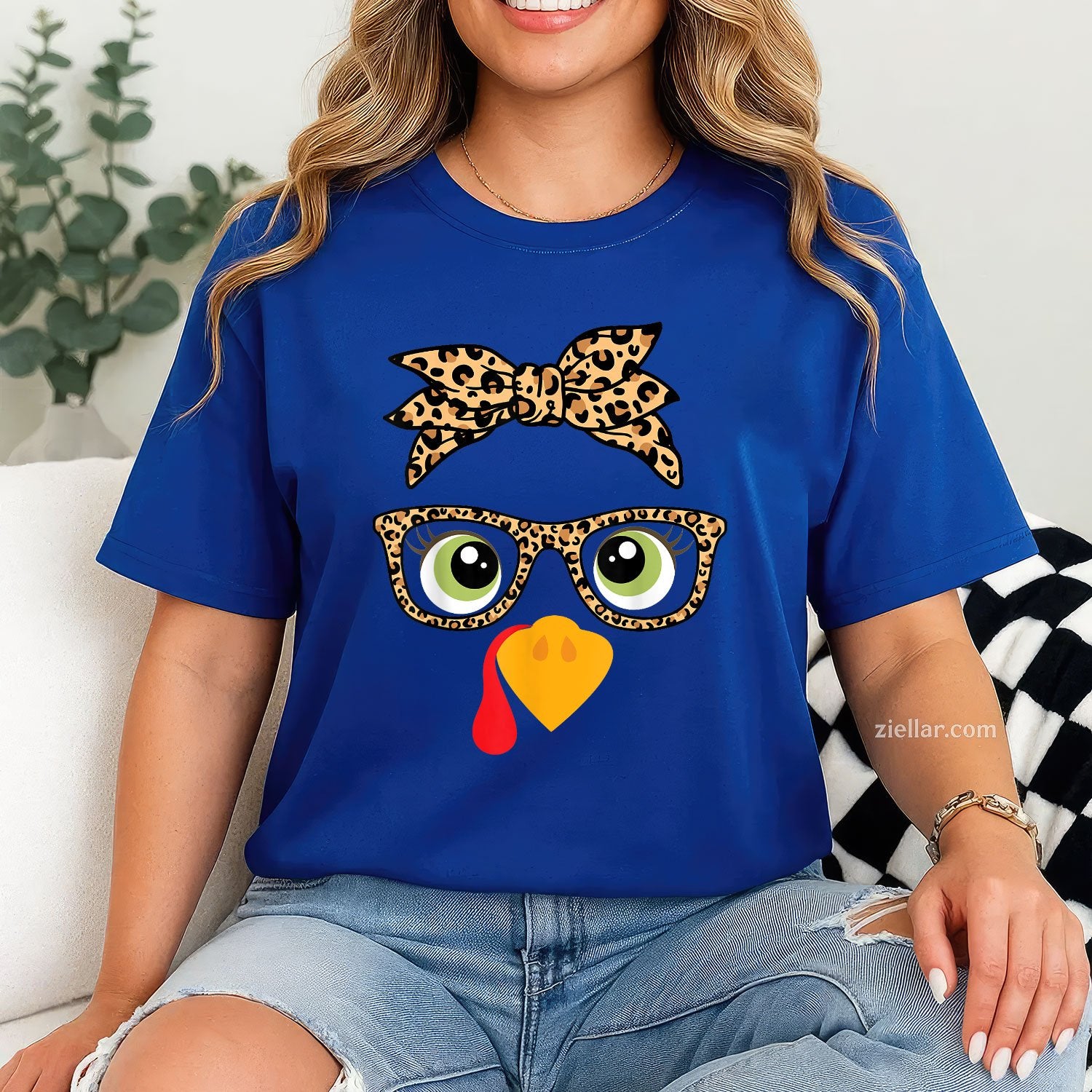 Turkey Face Glasses Tee and T-Shirt, Leopard Print Thanksgiving T-Shirt for Women Adults